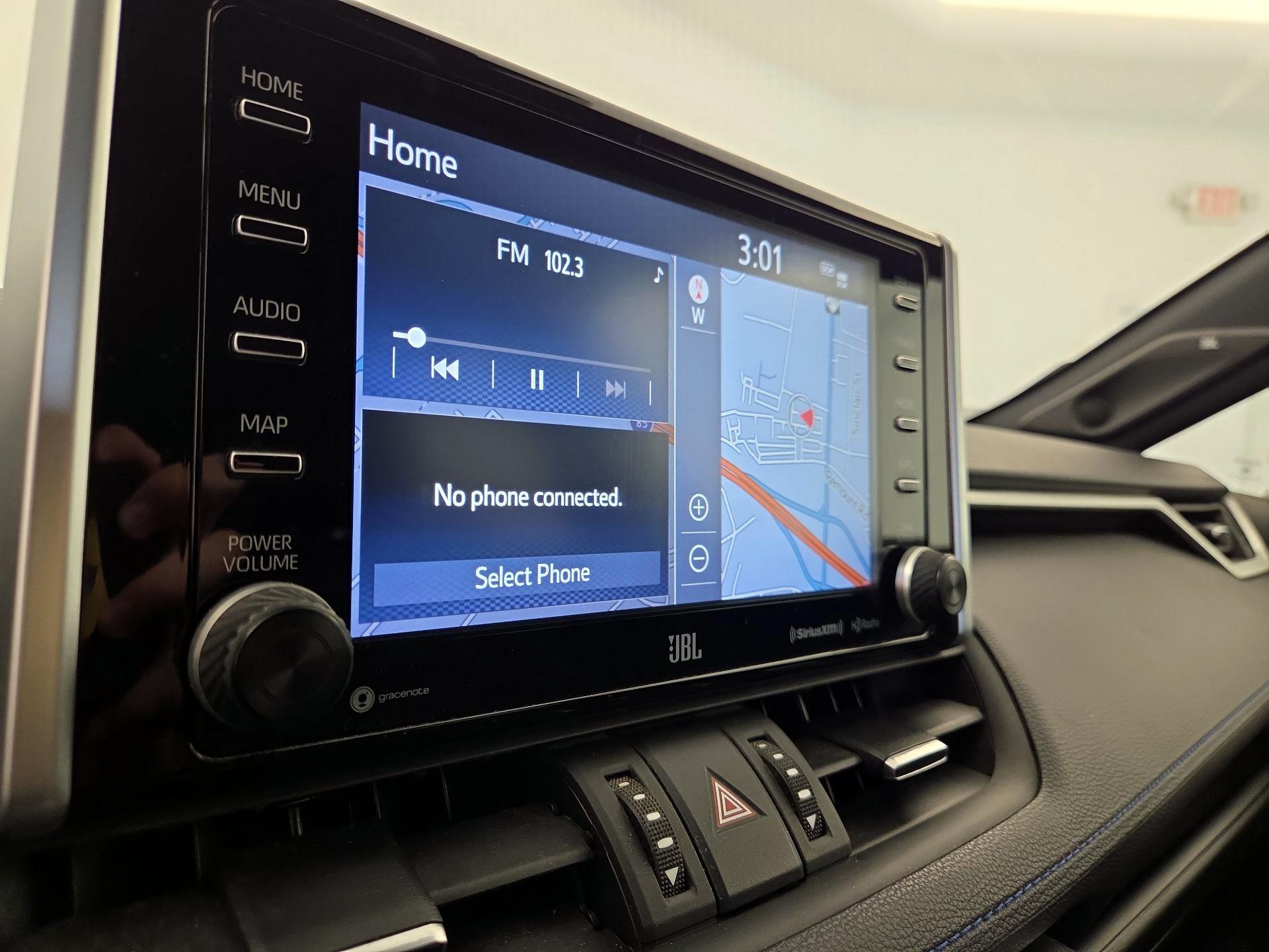 Thumbnail: 2021 Toyota RAV4 - 15
