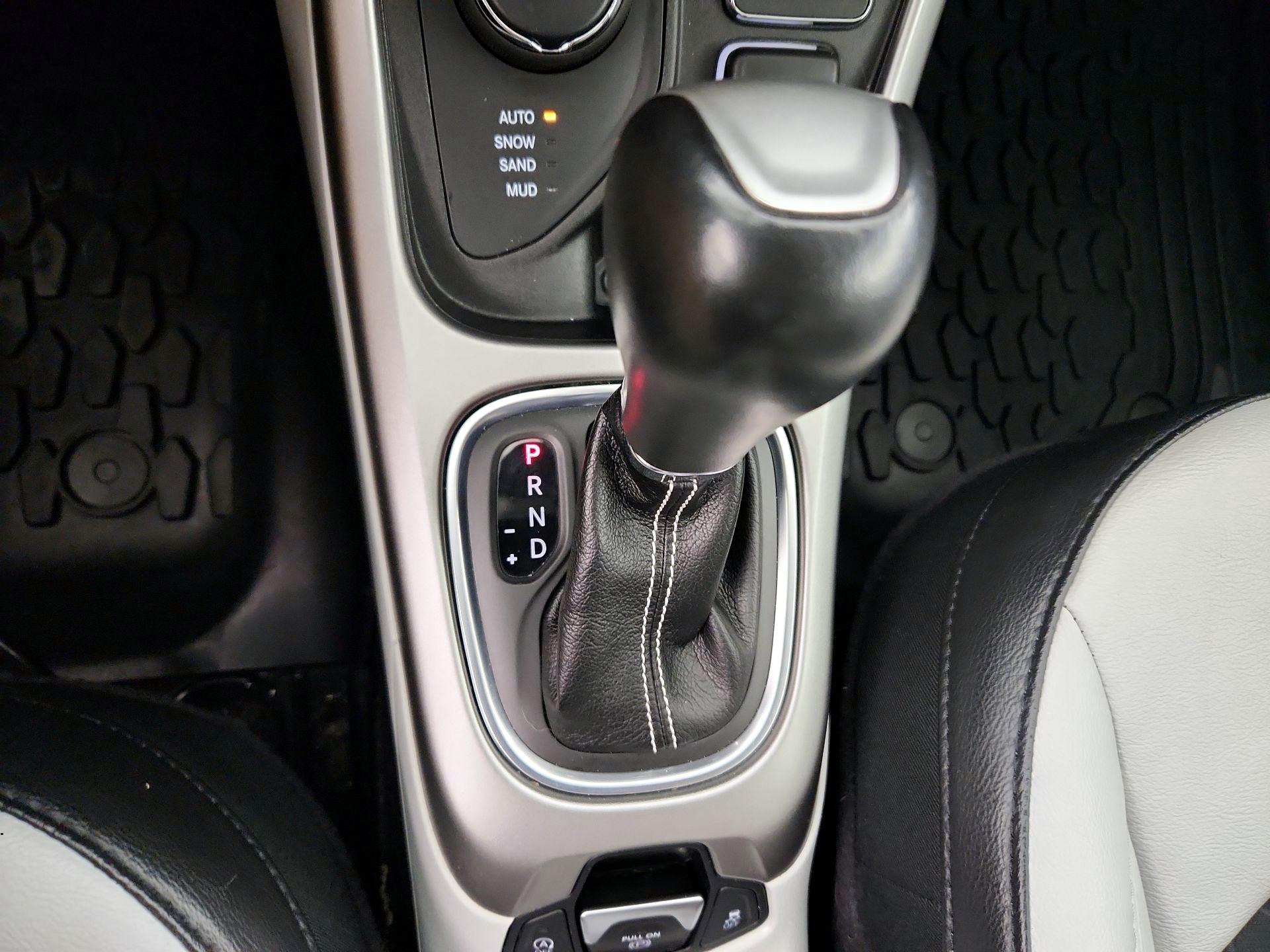 Thumbnail: 2019 Jeep Compass - 17