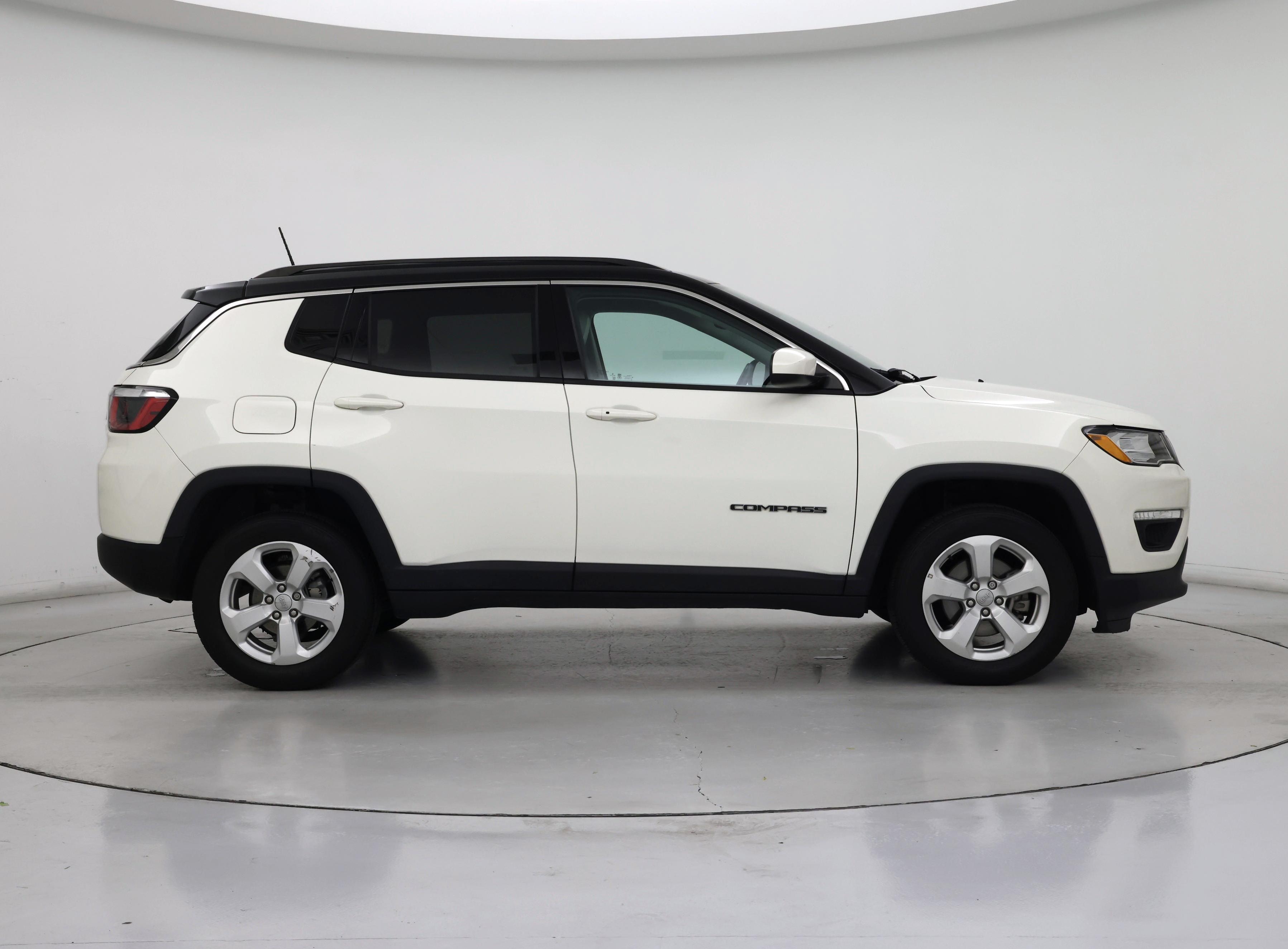 Thumbnail: 2019 Jeep Compass - 7