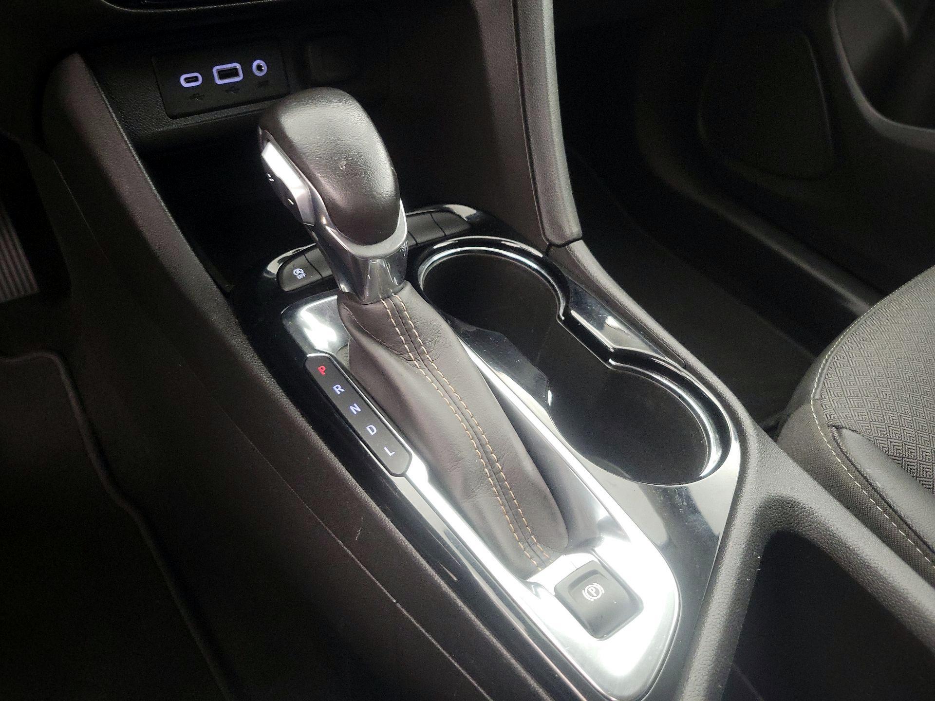 Thumbnail: 2022 Buick Encore GX - 17