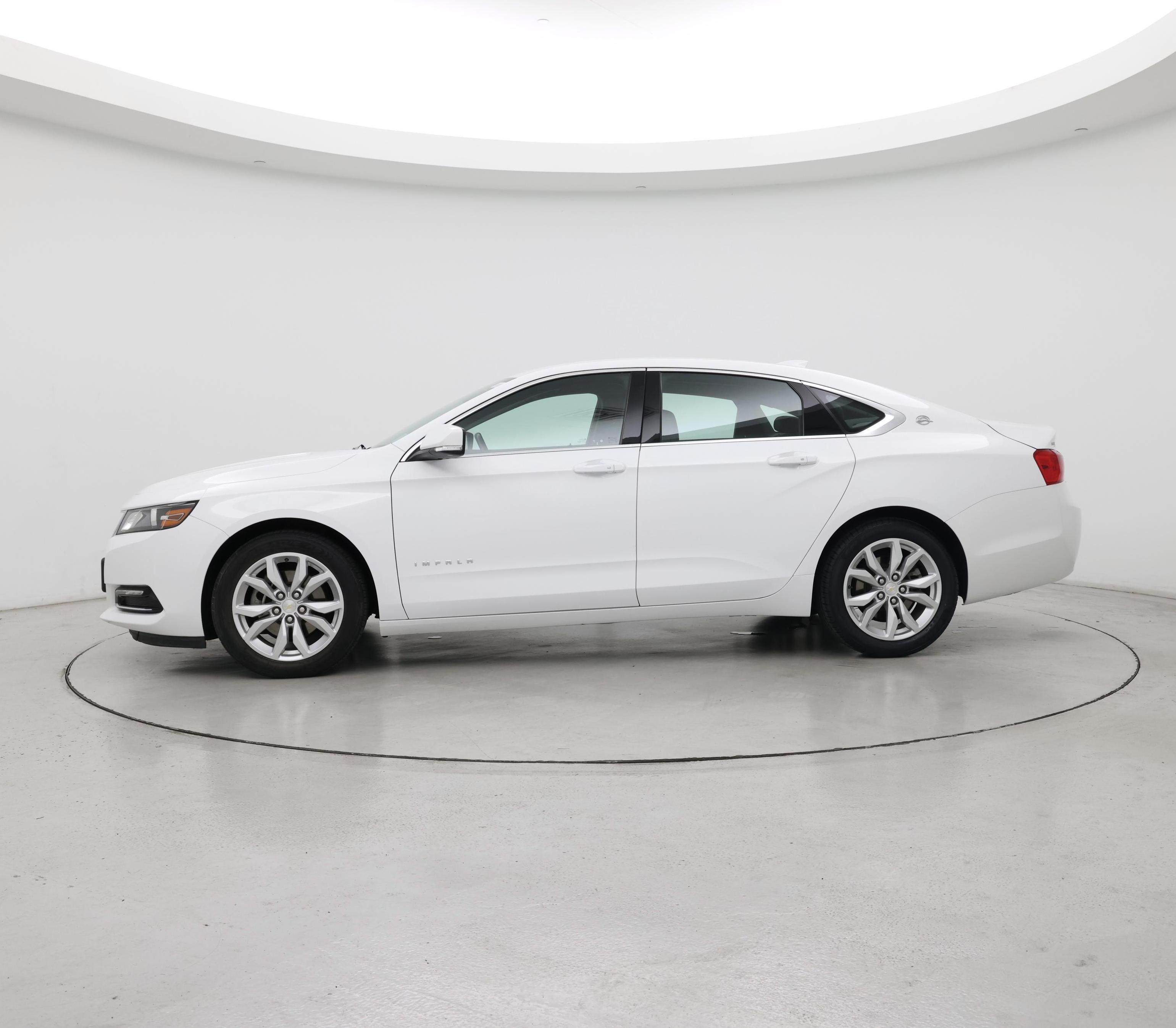 Thumbnail: 2019 Chevrolet Impala - 3