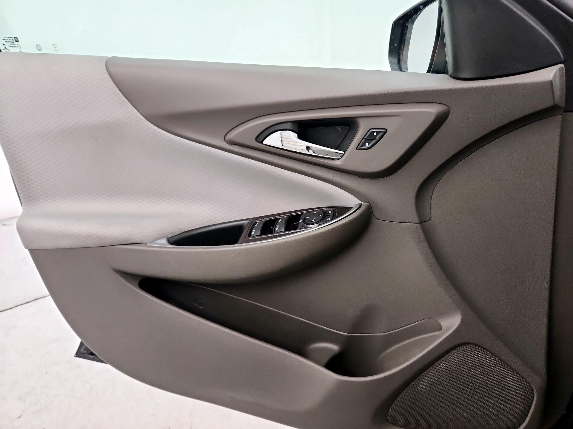 Thumbnail: 2024 Chevrolet Malibu - 12