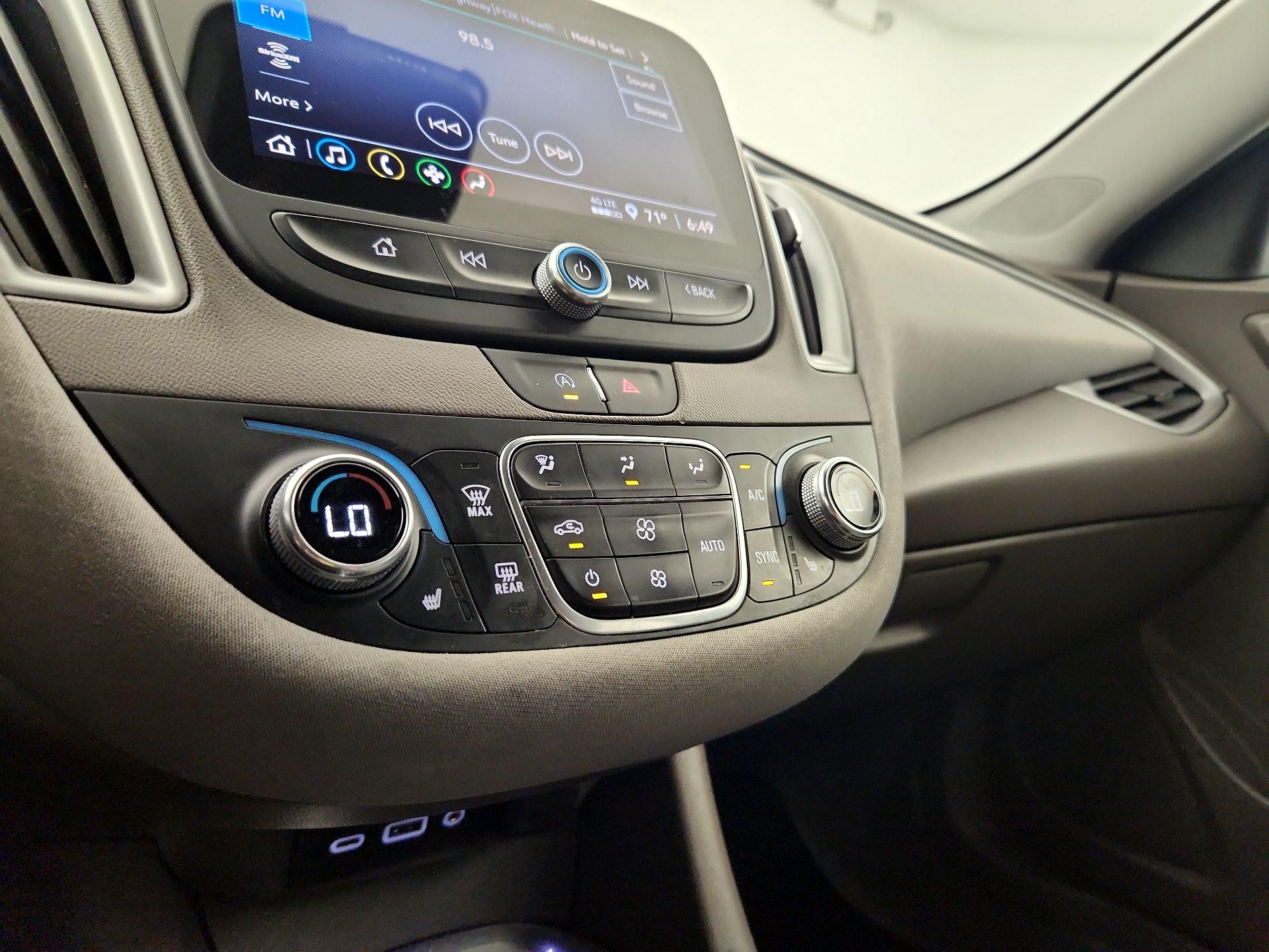 Thumbnail: 2024 Chevrolet Malibu - 16