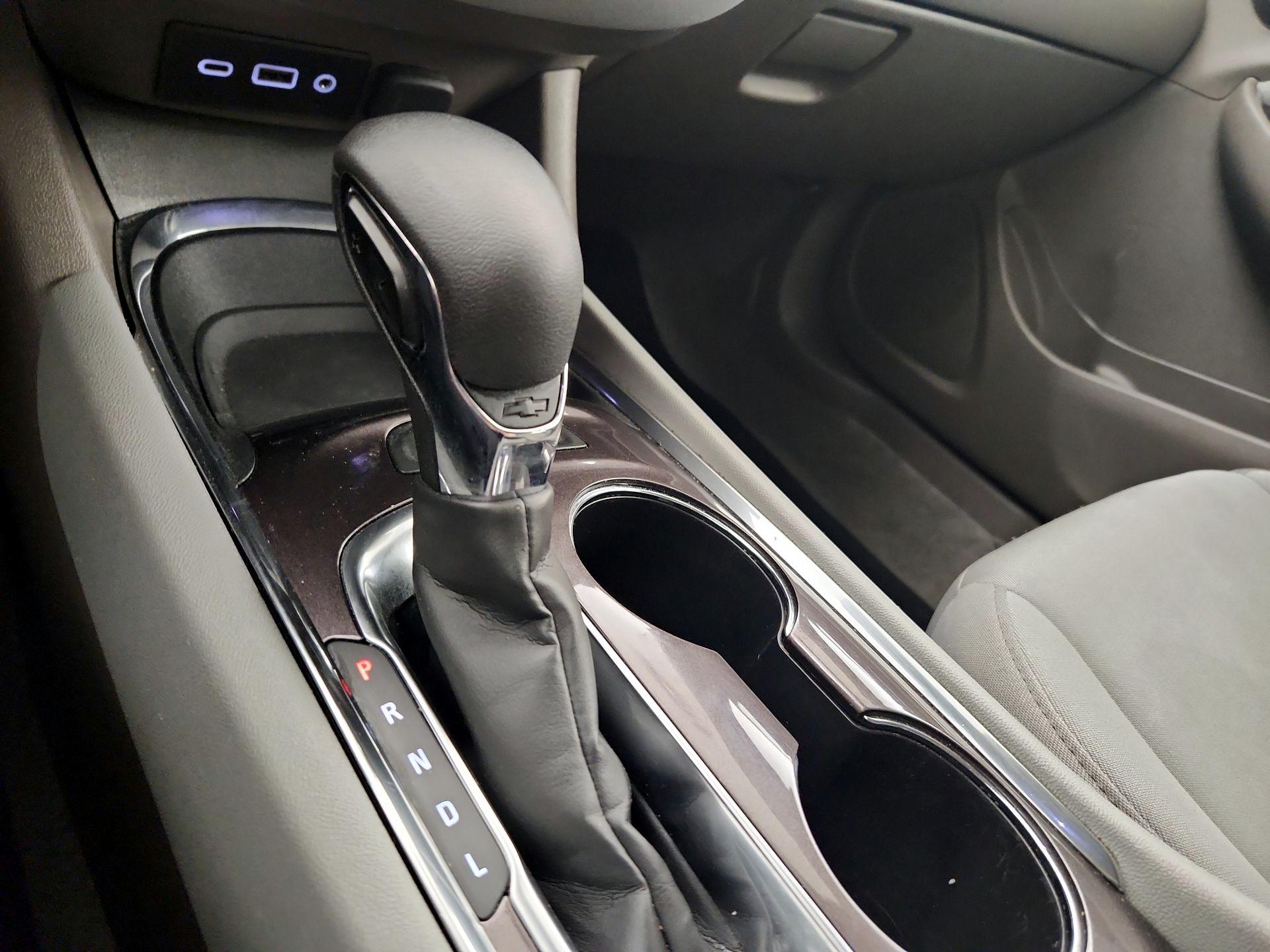 Thumbnail: 2024 Chevrolet Malibu - 17