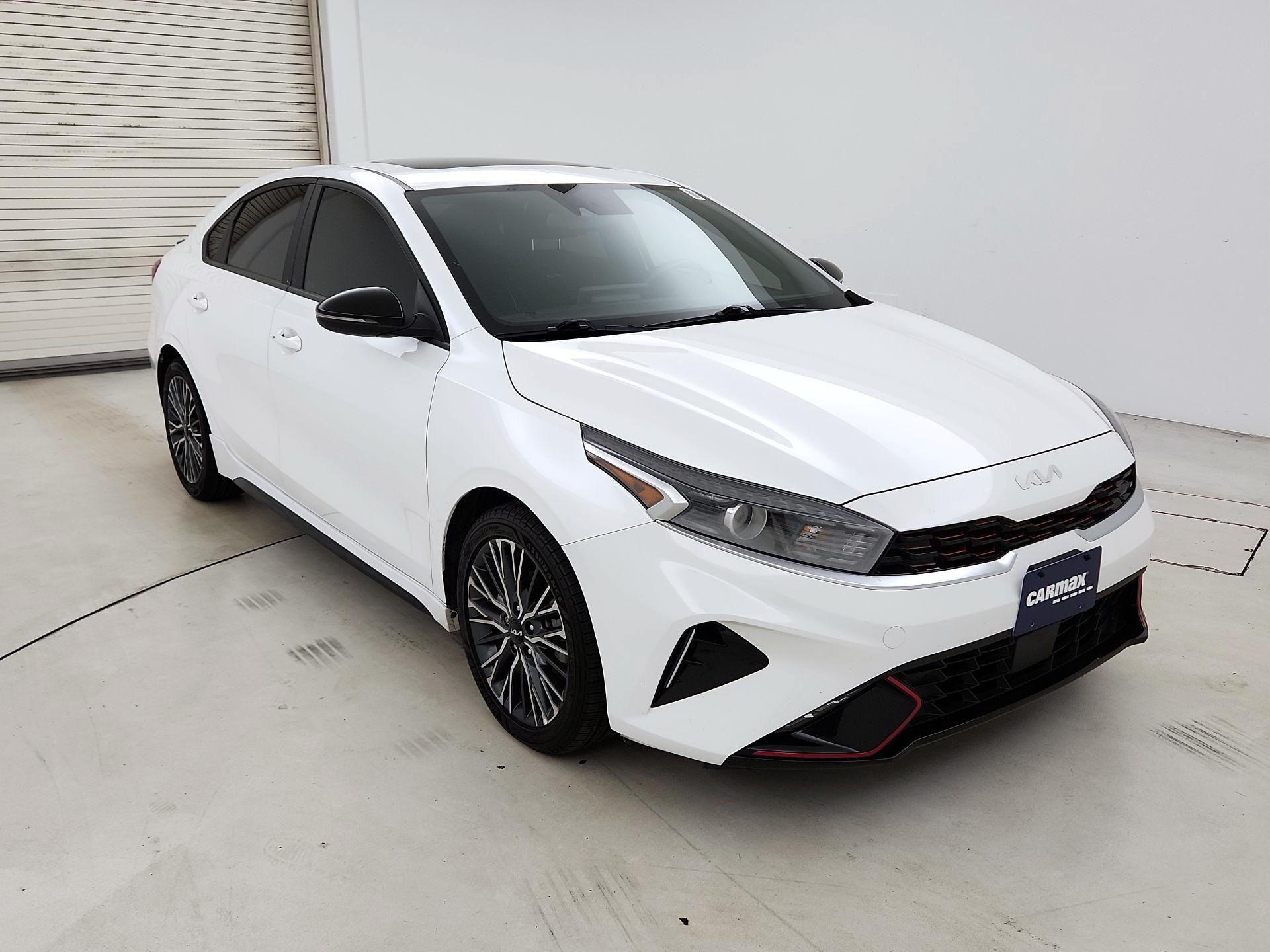 Thumbnail: 2024 Kia Forte - 1