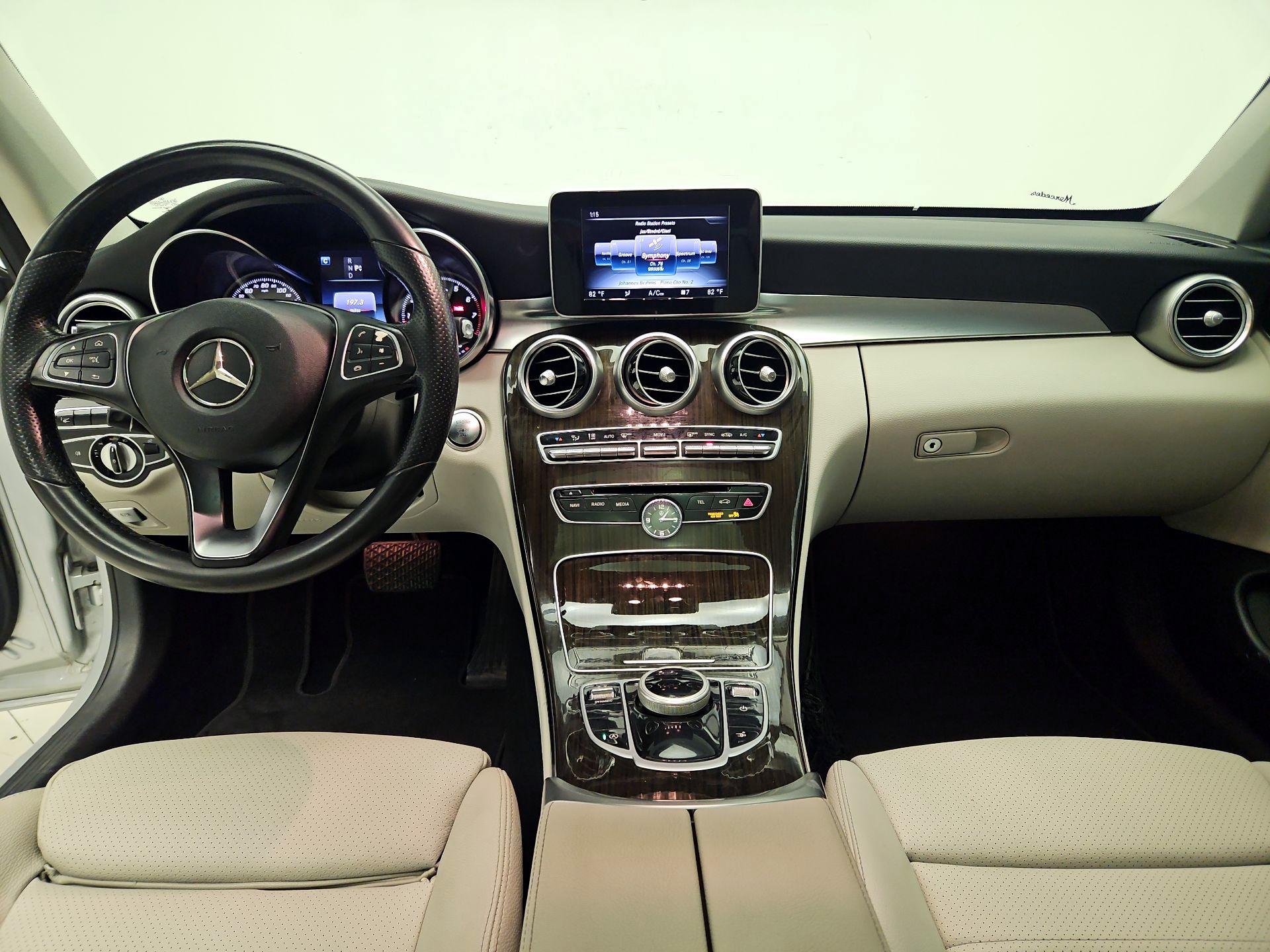 Thumbnail: 2017 Mercedes-Benz C-Class - 9