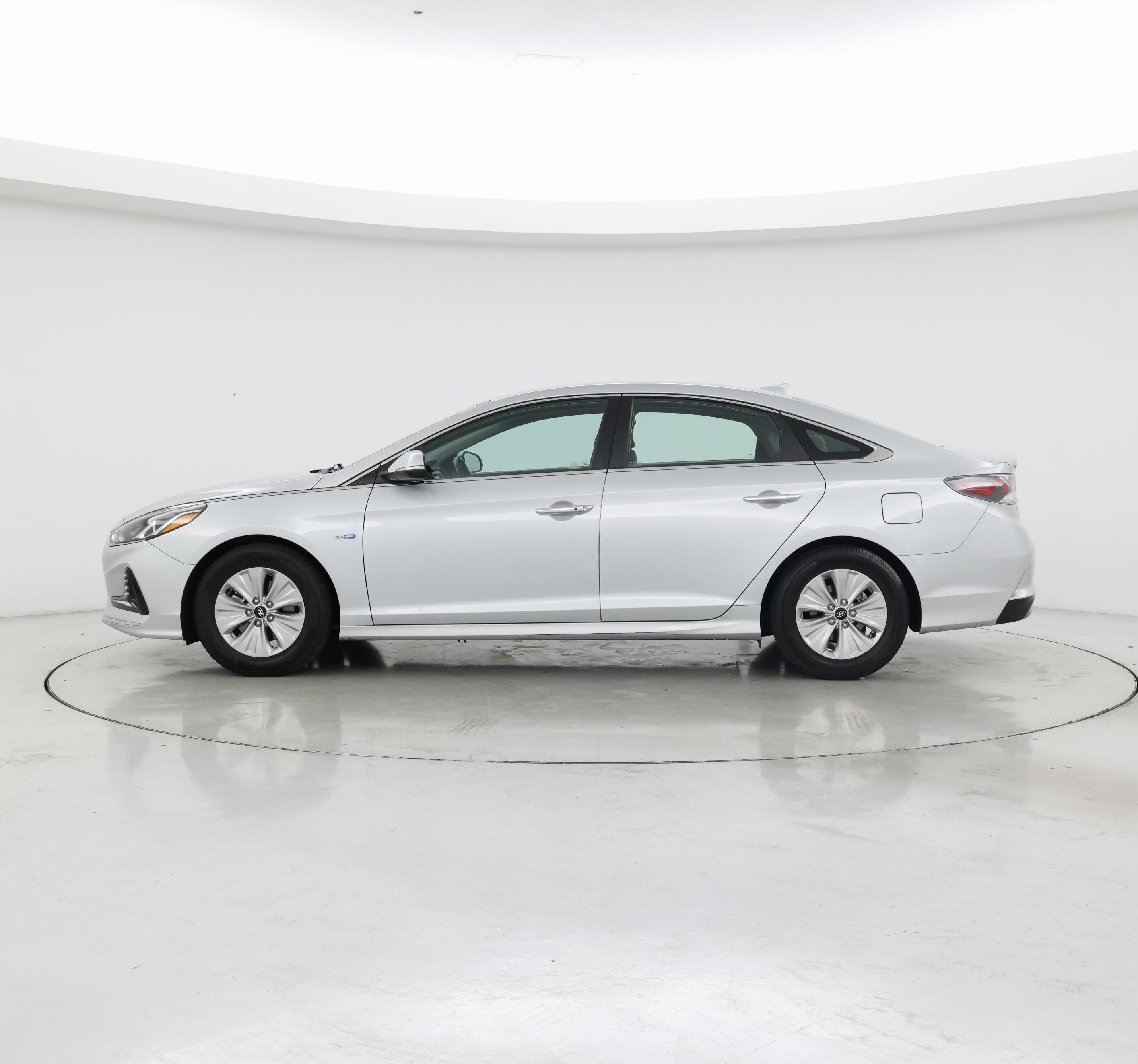 Thumbnail: 2018 Hyundai Sonata - 3