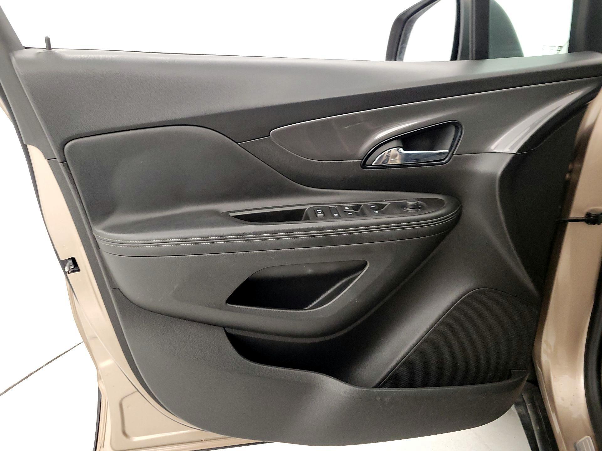 Thumbnail: 2018 Buick Encore - 12