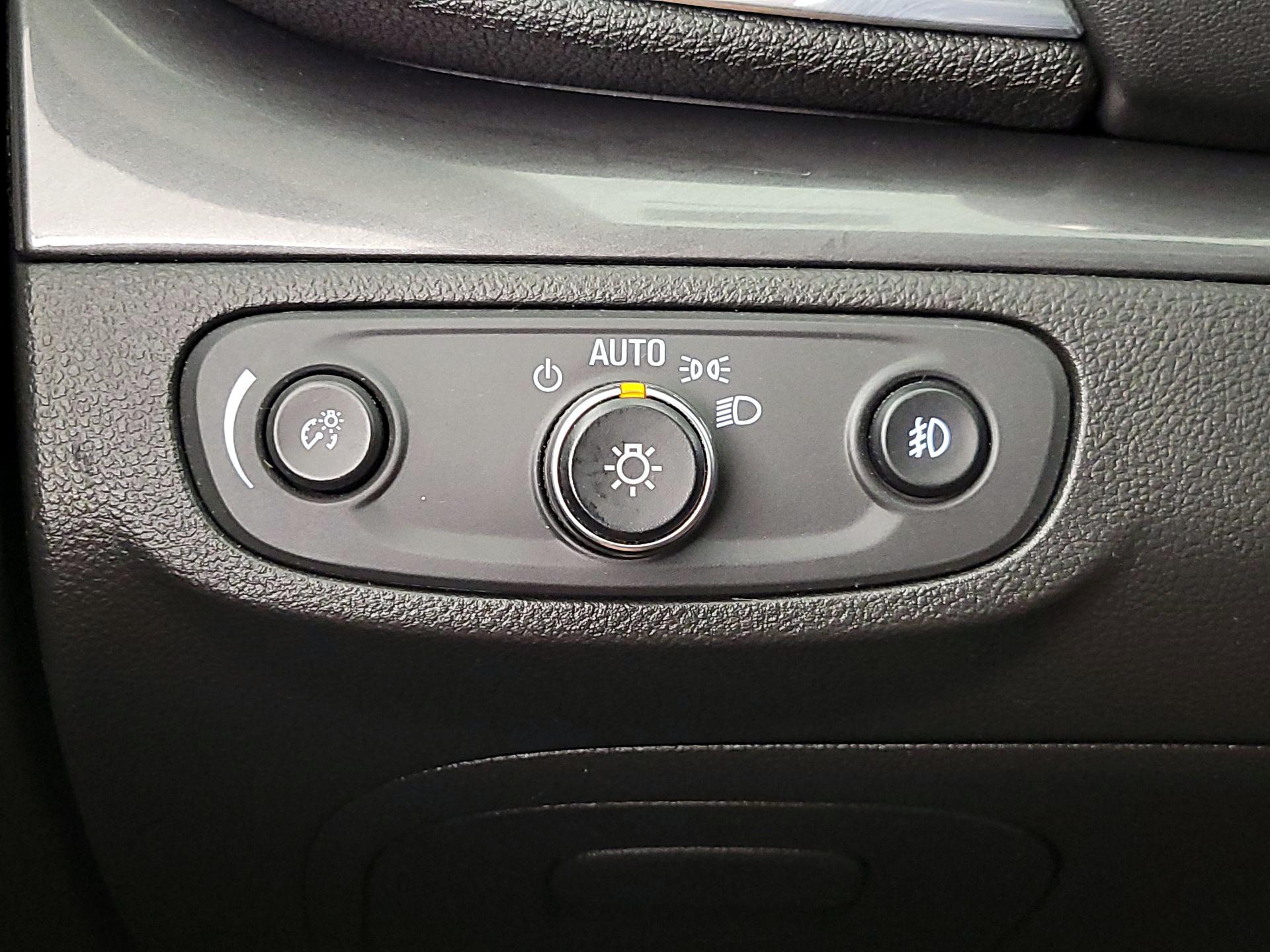 Thumbnail: 2018 Buick Encore - 13