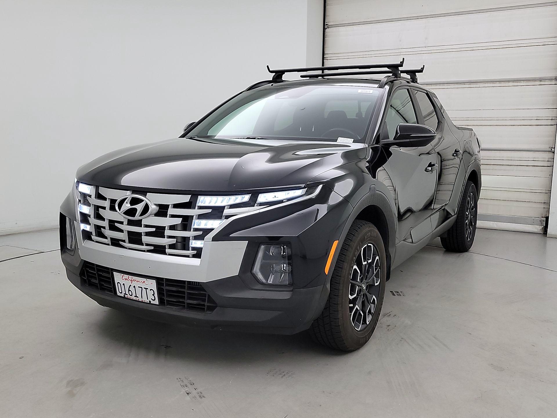 Thumbnail: 2023 Hyundai Santa Cruz - 3