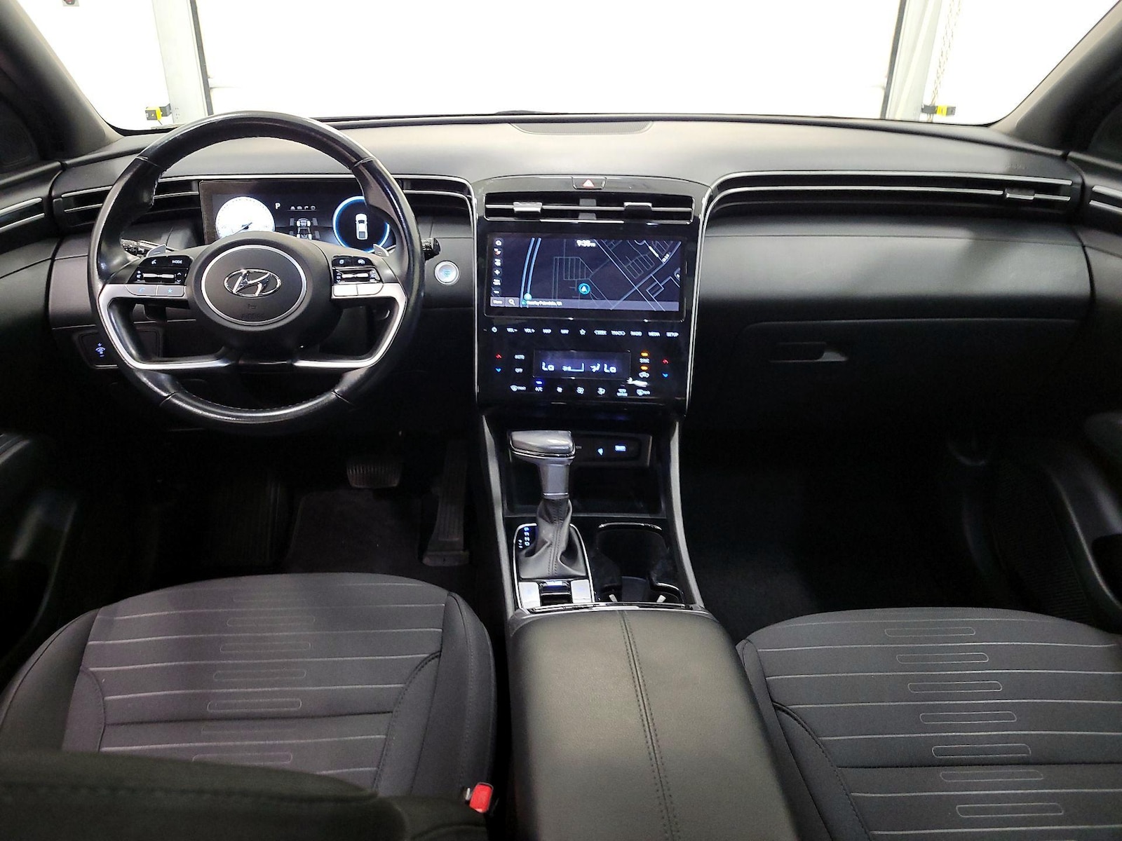 2023 Hyundai Santa Cruz SEL Premium - Photo 8