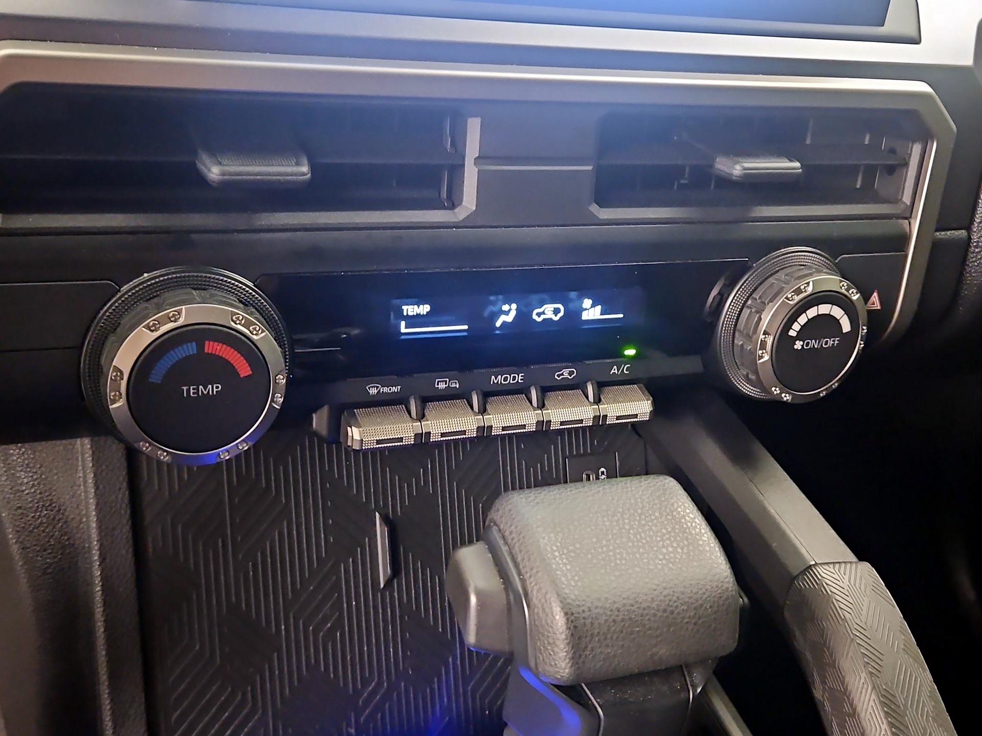 Thumbnail: 2025 Toyota 4Runner - 16