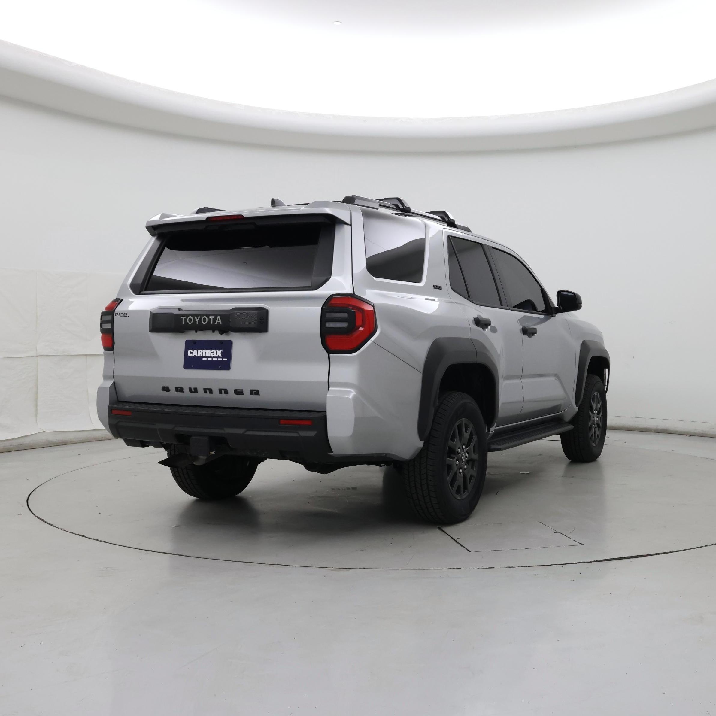 Thumbnail: 2025 Toyota 4Runner - 8