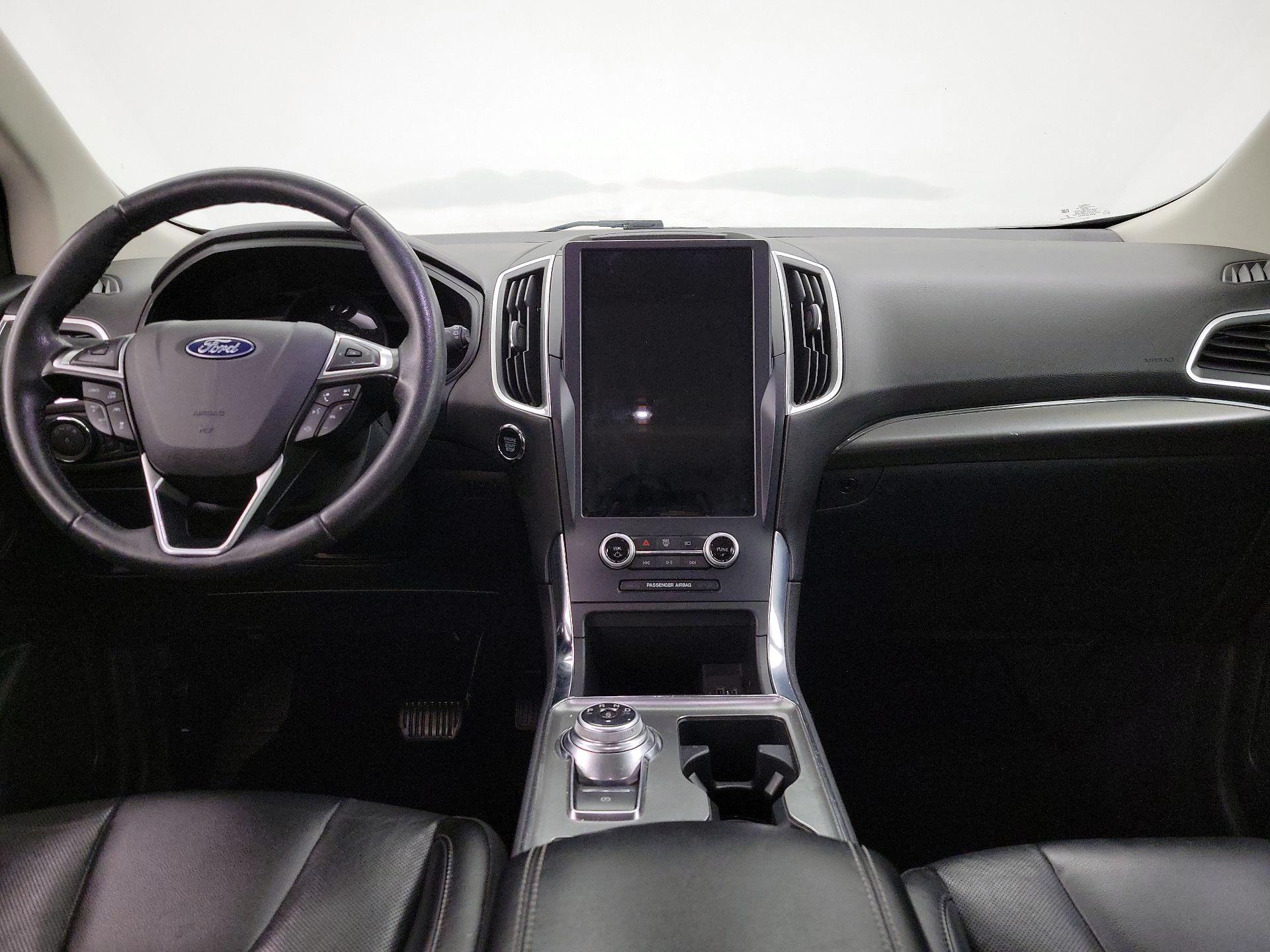 Thumbnail: 2022 Ford Edge - 9