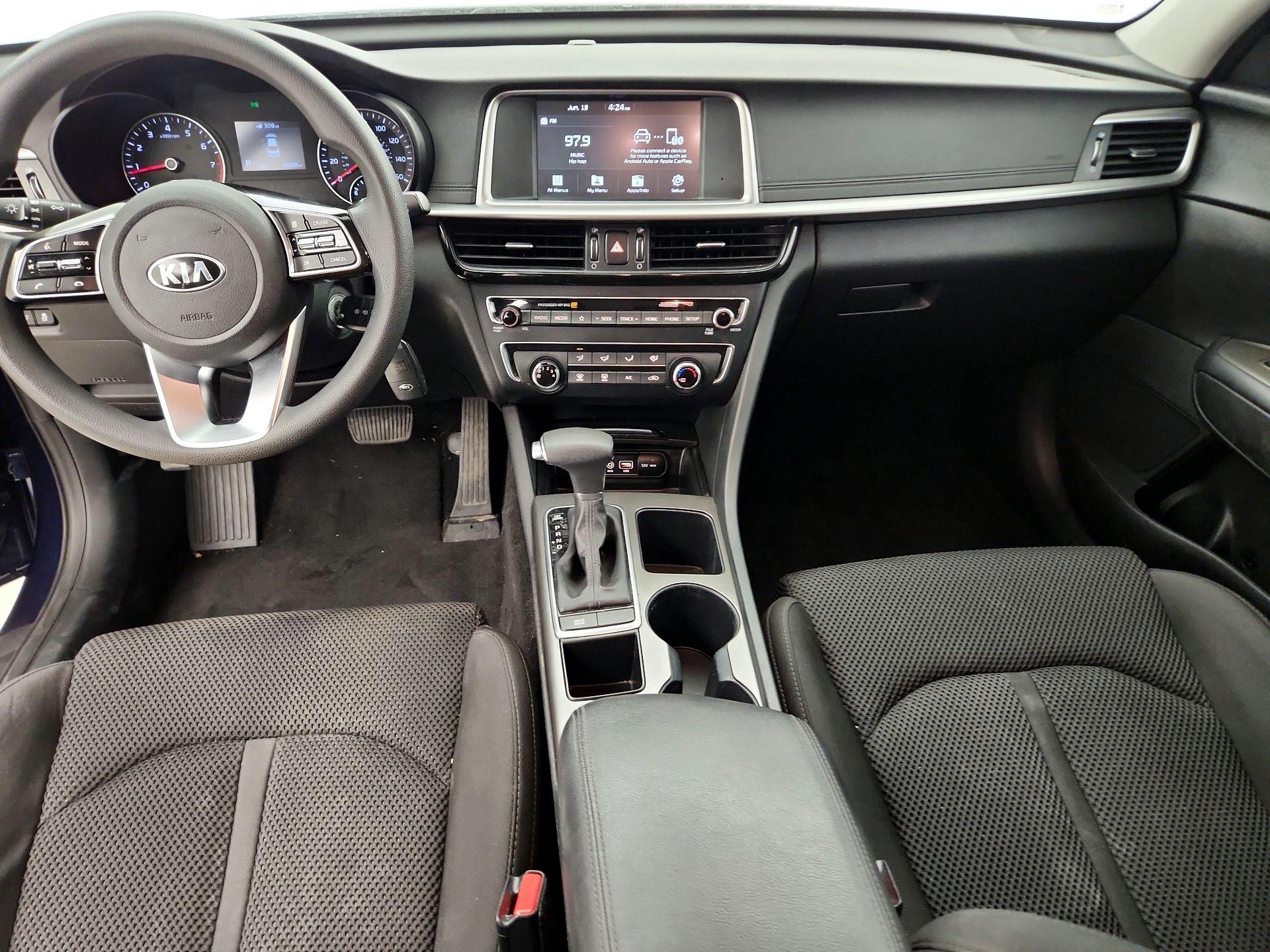 Thumbnail: 2019 Kia Optima - 9