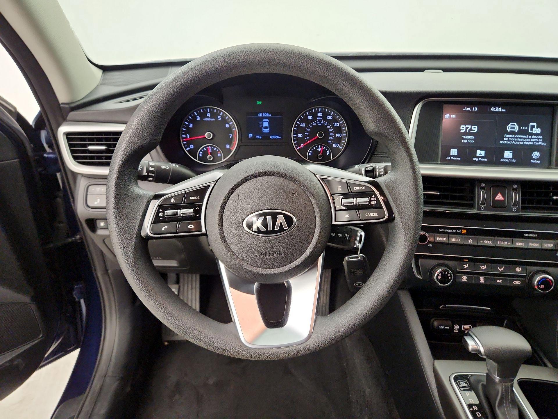 Thumbnail: 2019 Kia Optima - 10