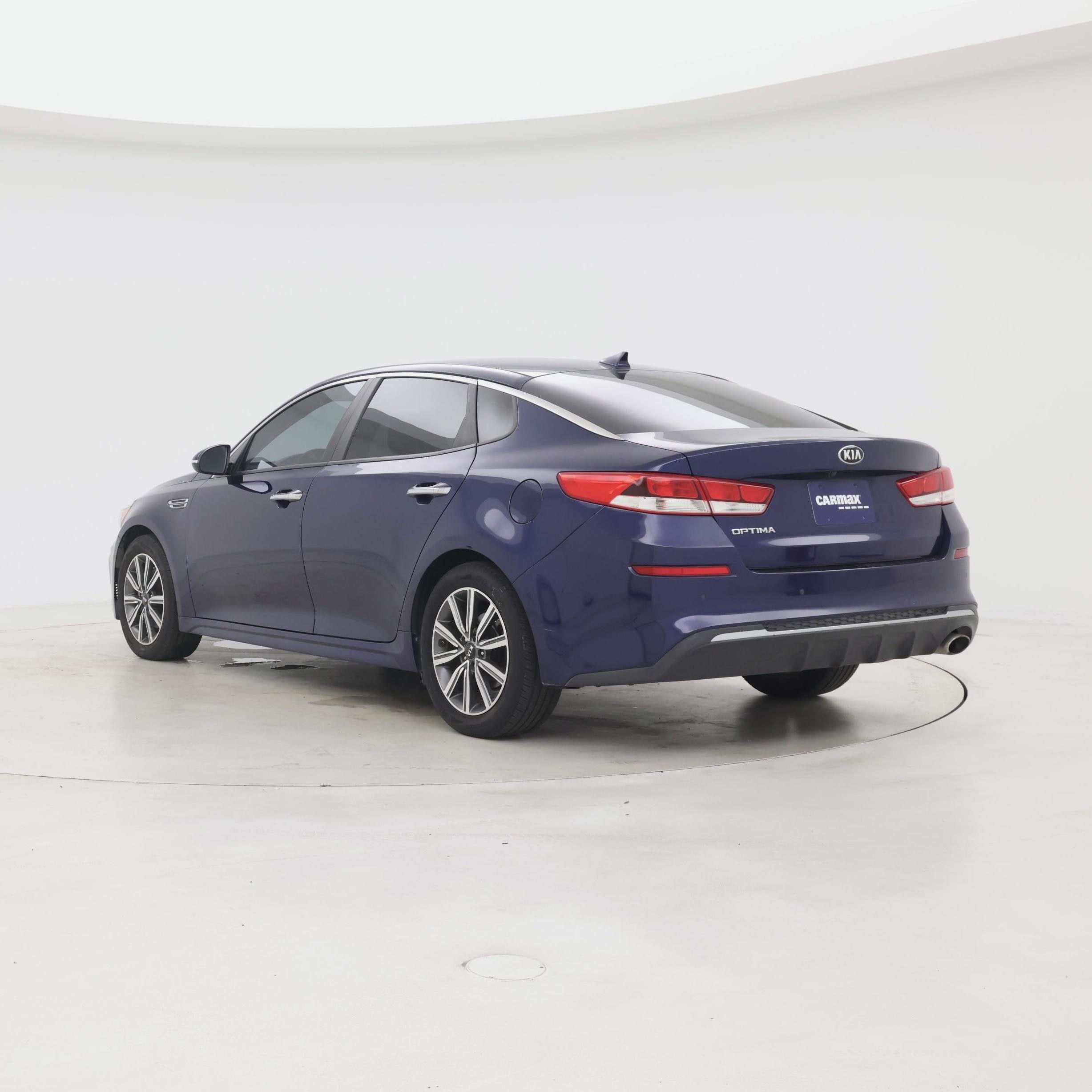 Thumbnail: 2019 Kia Optima - 2