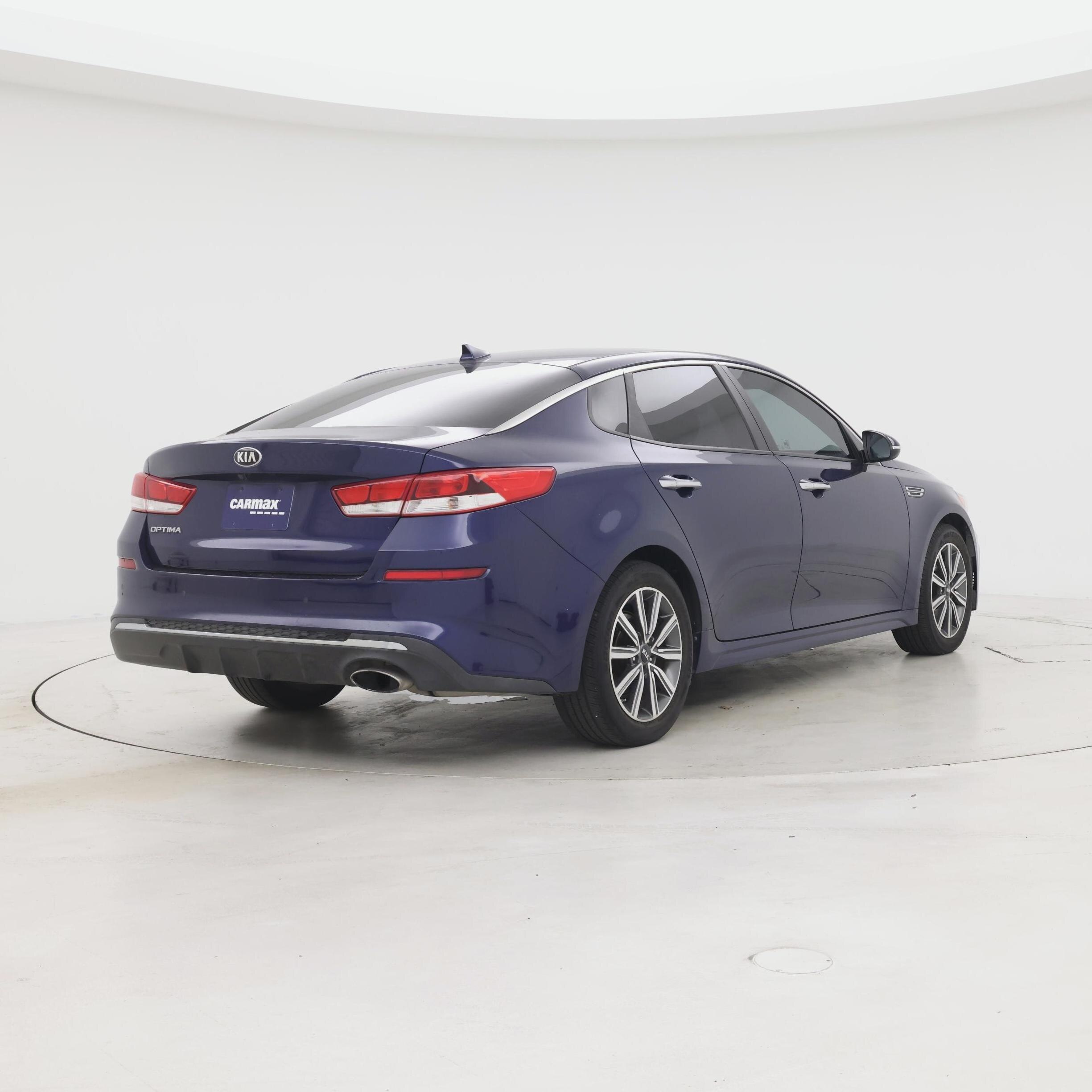 Thumbnail: 2019 Kia Optima - 8