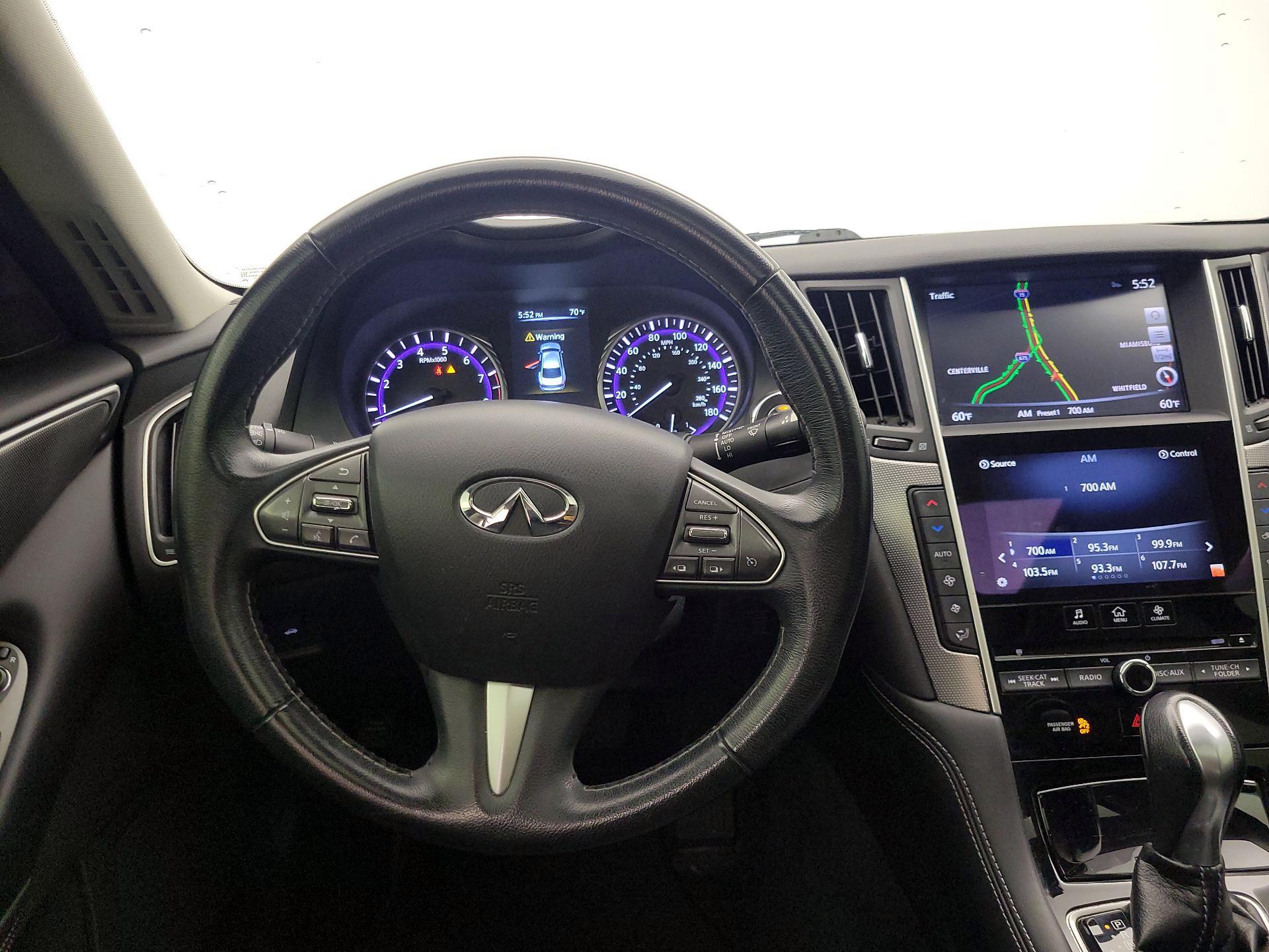Thumbnail: 2017 INFINITI Q50 - 10