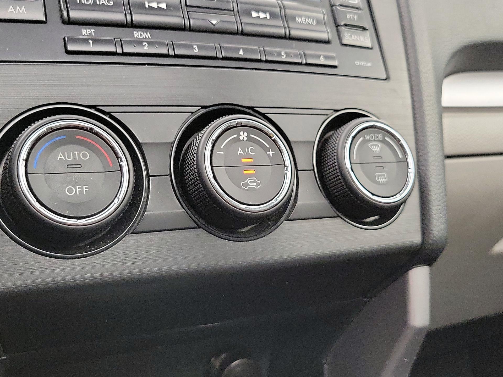 Thumbnail: 2015 Subaru Forester - 16
