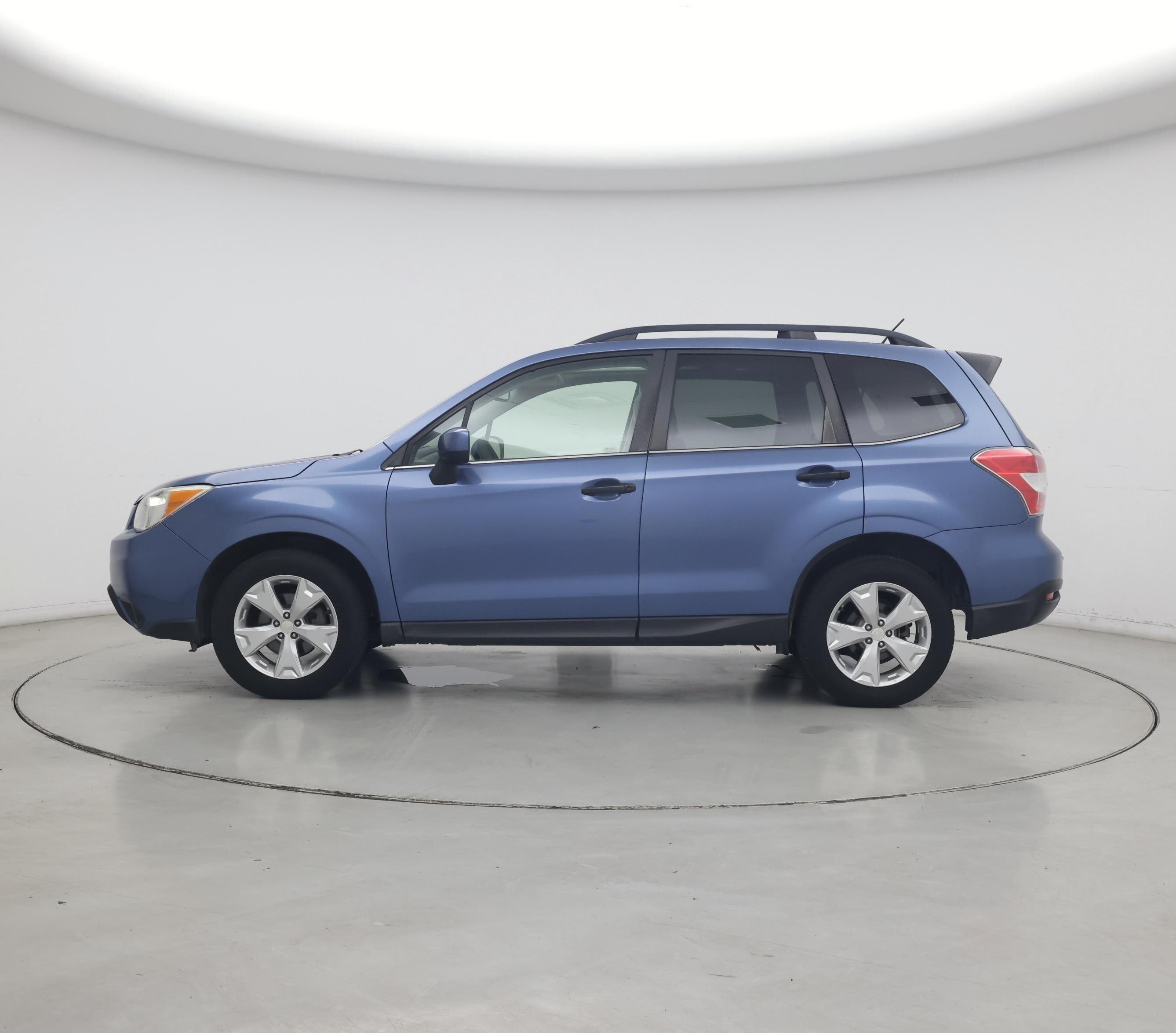 Thumbnail: 2015 Subaru Forester - 3