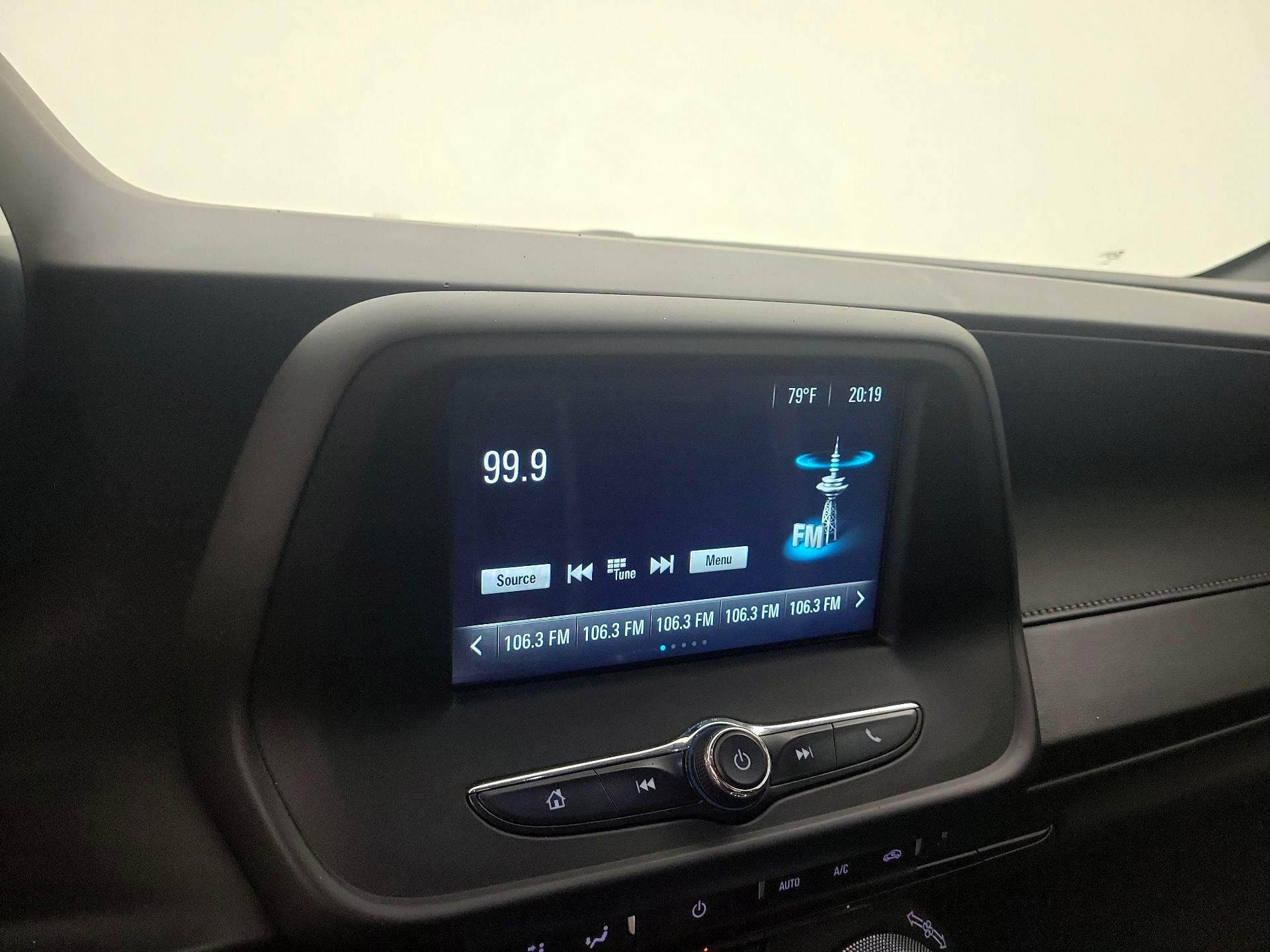 Thumbnail: 2017 Chevrolet Camaro - 14