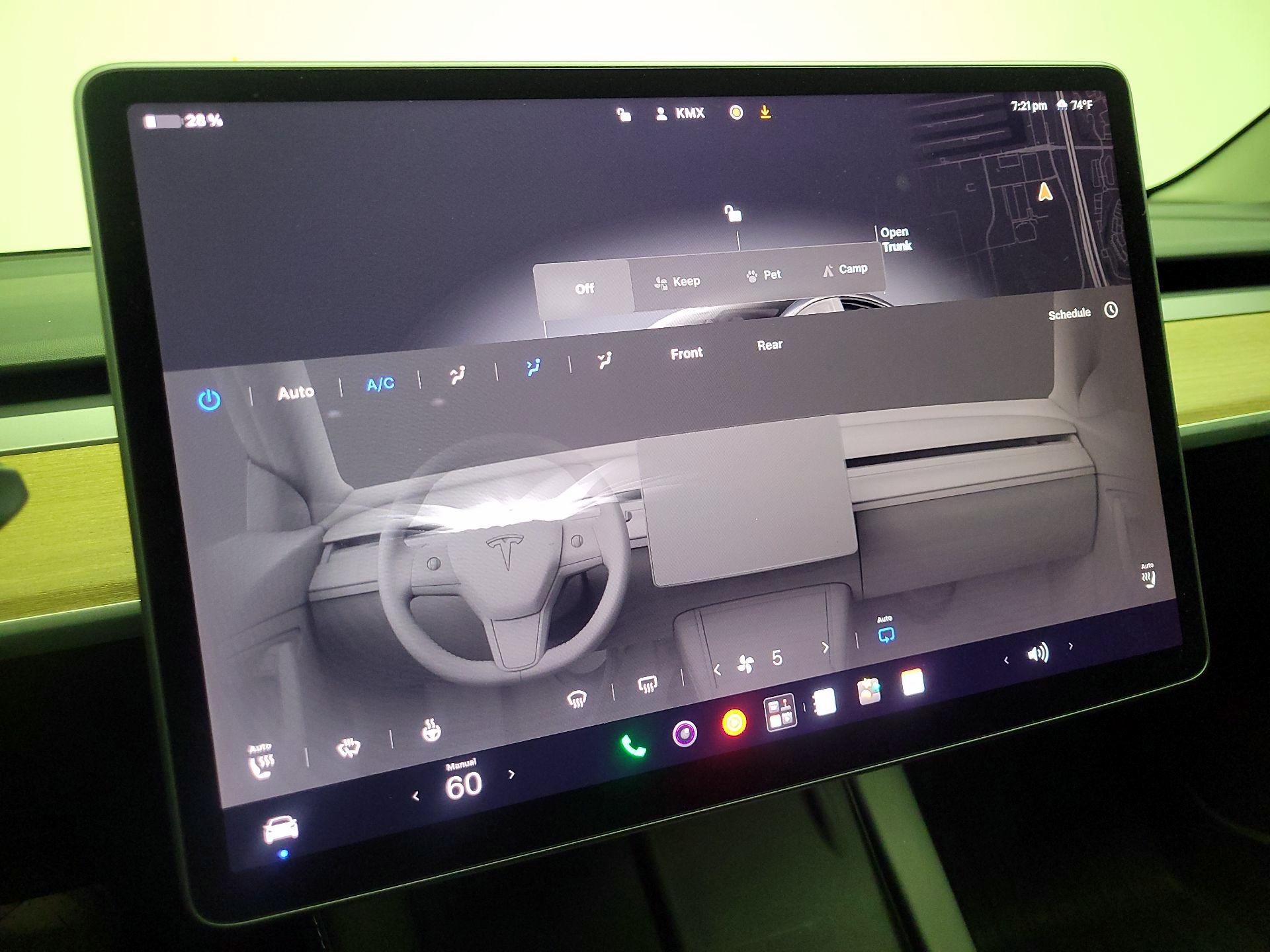 Thumbnail: 2023 Tesla Model 3 - 16