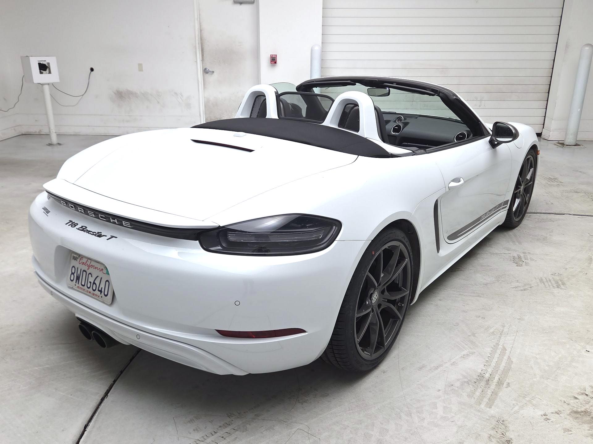 Thumbnail: 2021 Porsche 718 Boxster - 5
