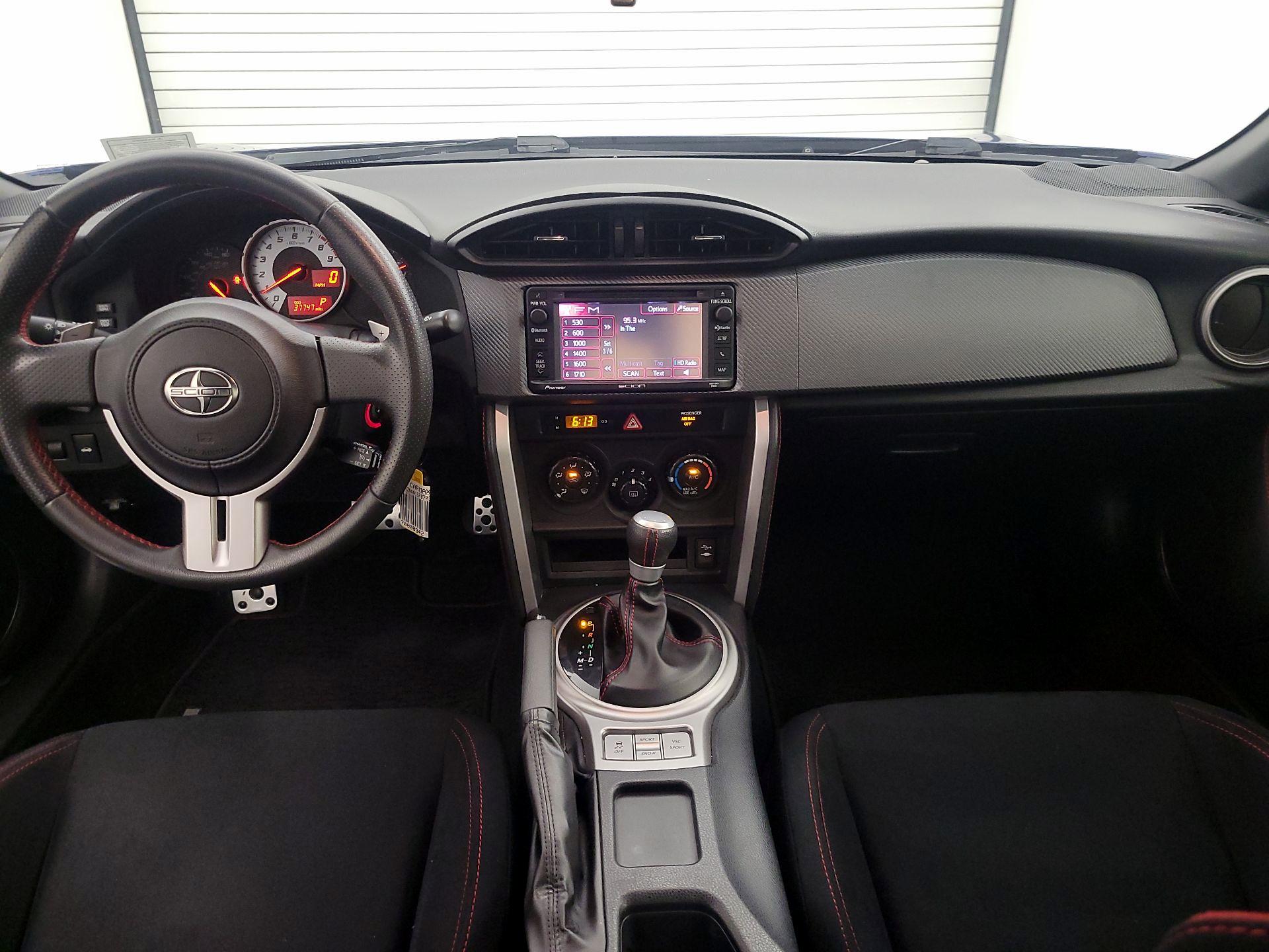 Thumbnail: 2015 Scion FR-S - 9