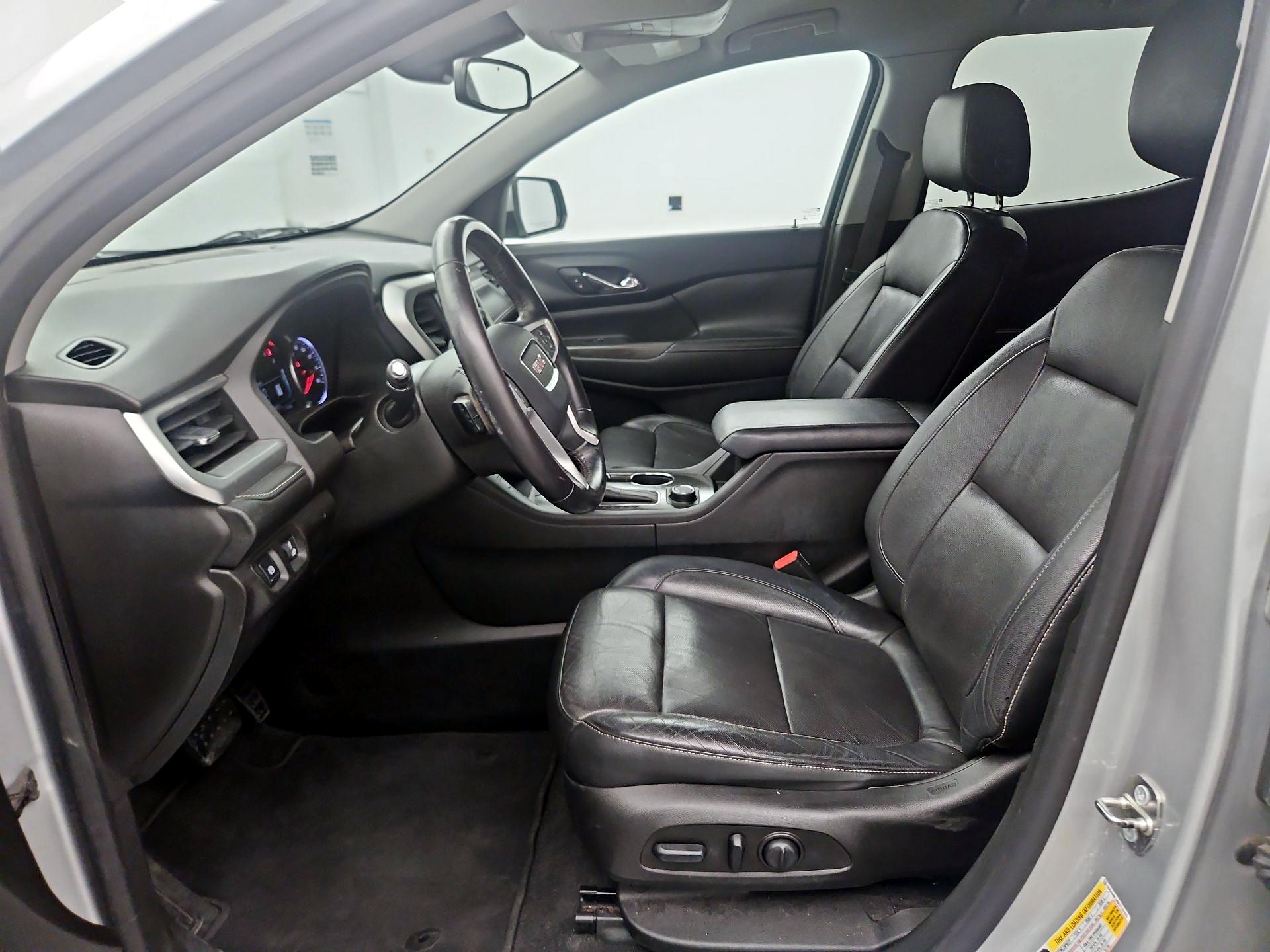 Thumbnail: 2017 GMC Acadia - 9
