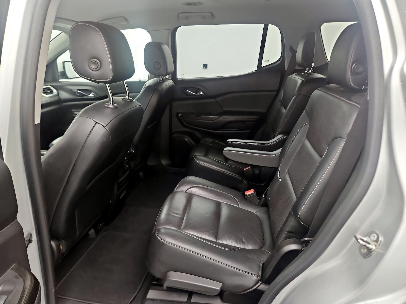 2017 GMC Acadia SLT-1 - Photo 18