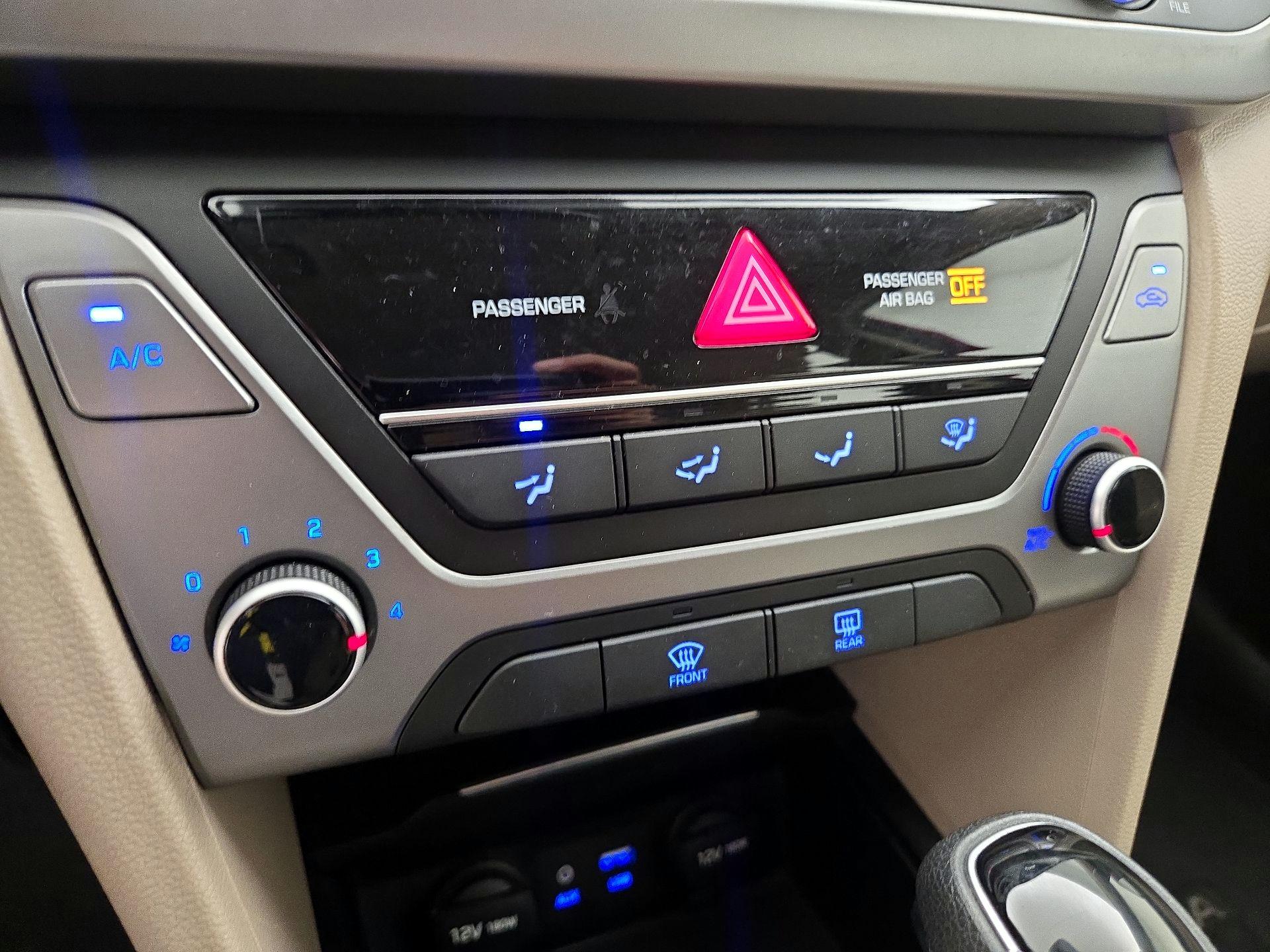 Thumbnail: 2017 Hyundai Elantra - 15