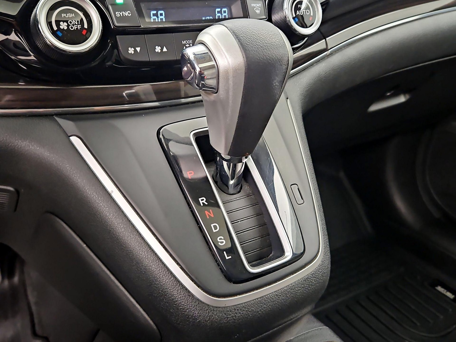 2016 Honda CR-V EX-L - Photo 18