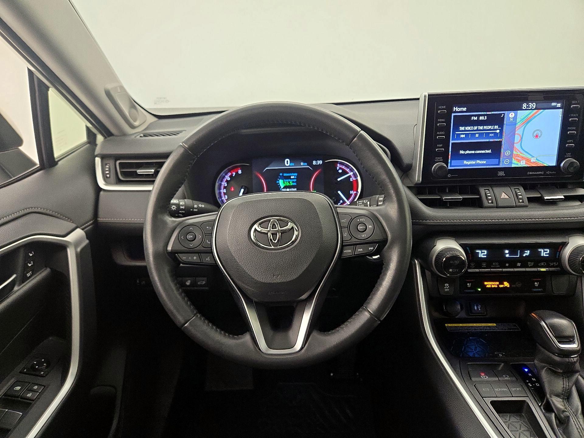 Thumbnail: 2019 Toyota RAV4 - 10