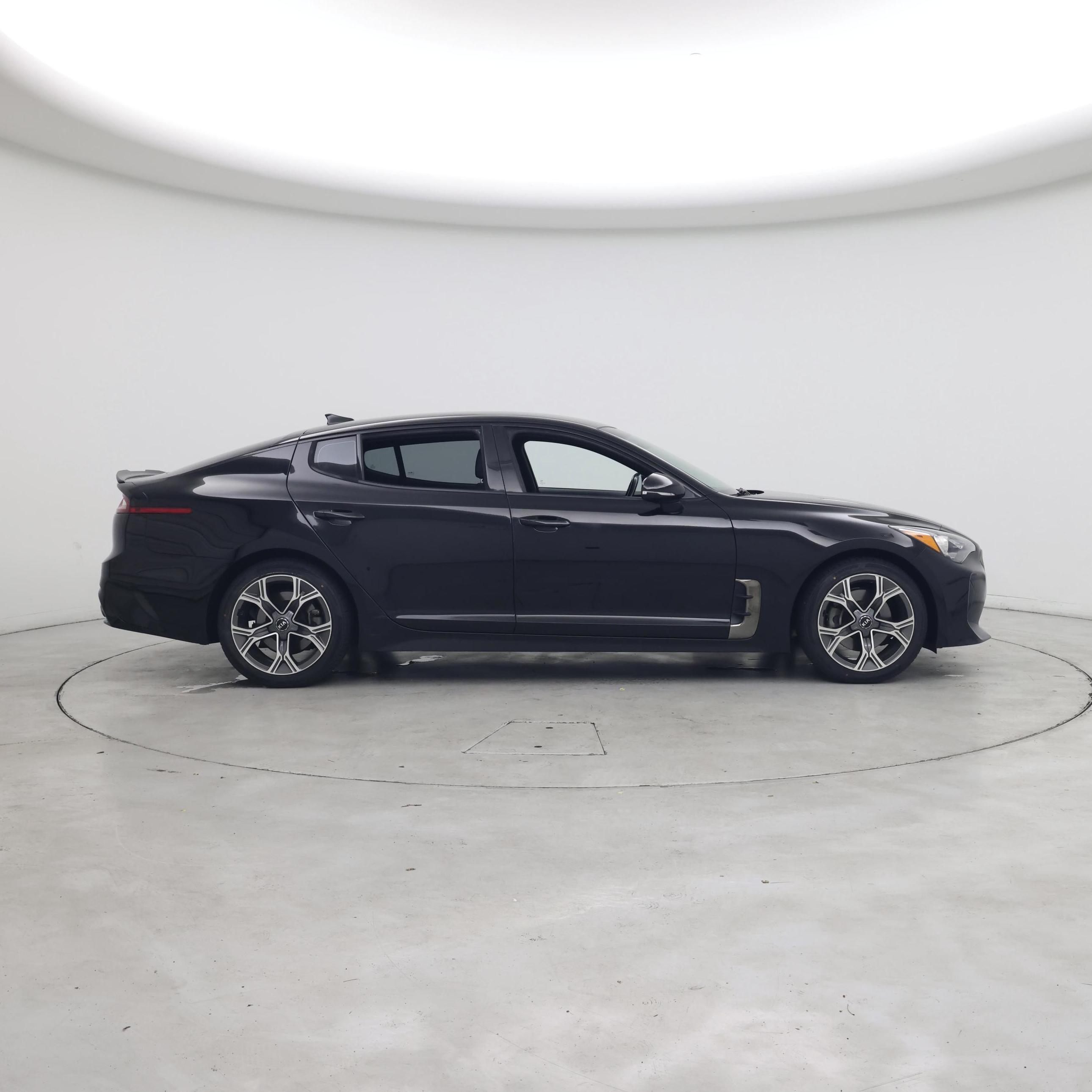 Thumbnail: 2020 Kia Stinger - 7