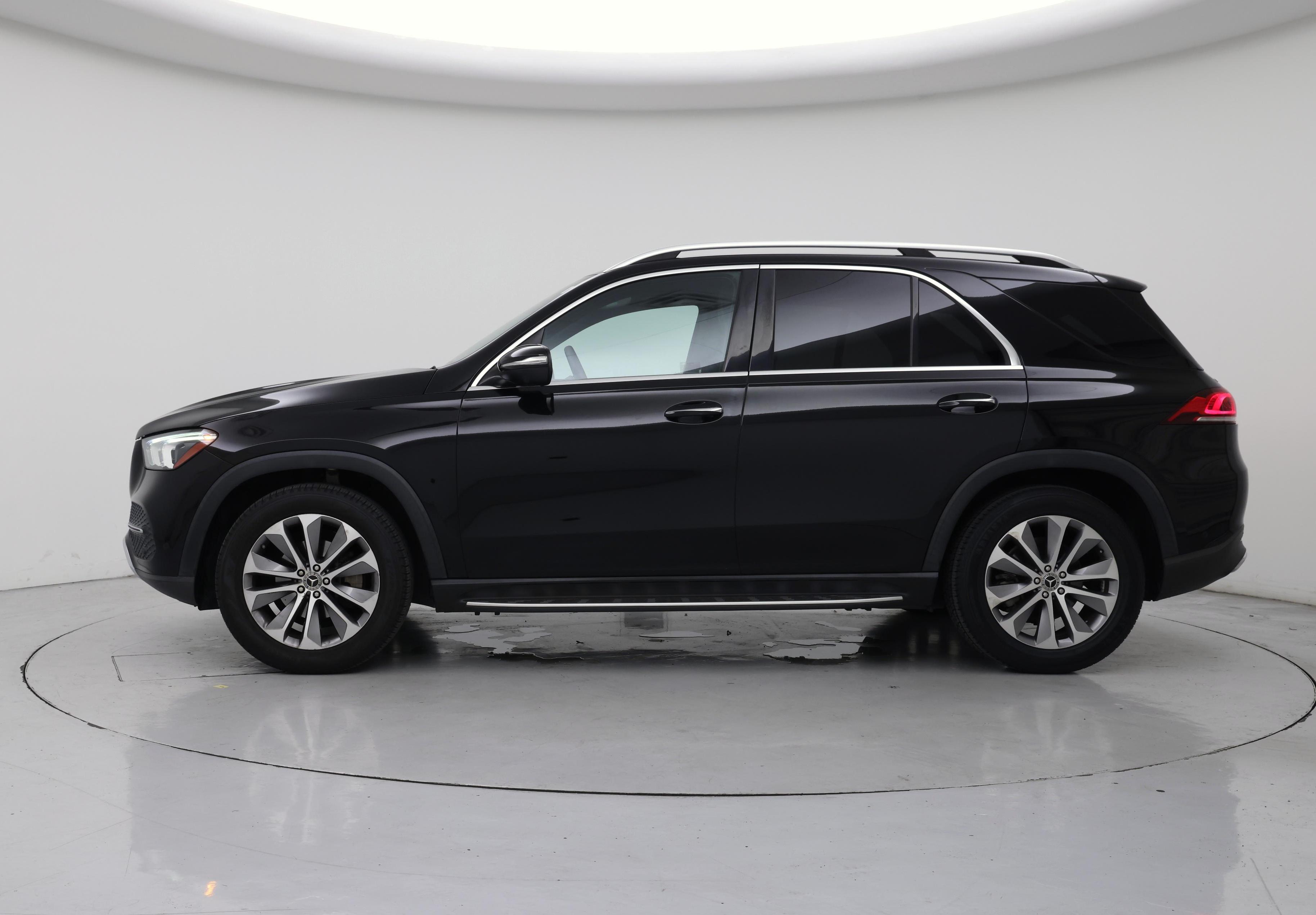 Thumbnail: 2020 Mercedes-Benz GLE - 3