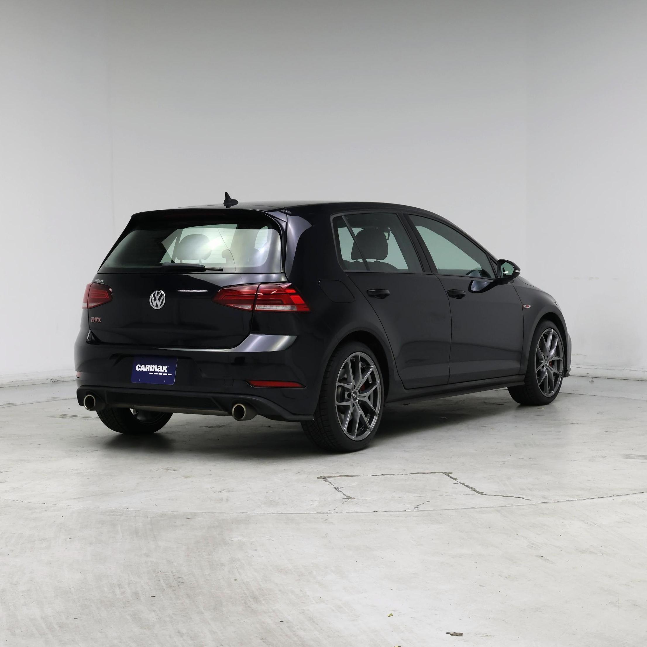 Thumbnail: 2019 Volkswagen Golf - 8