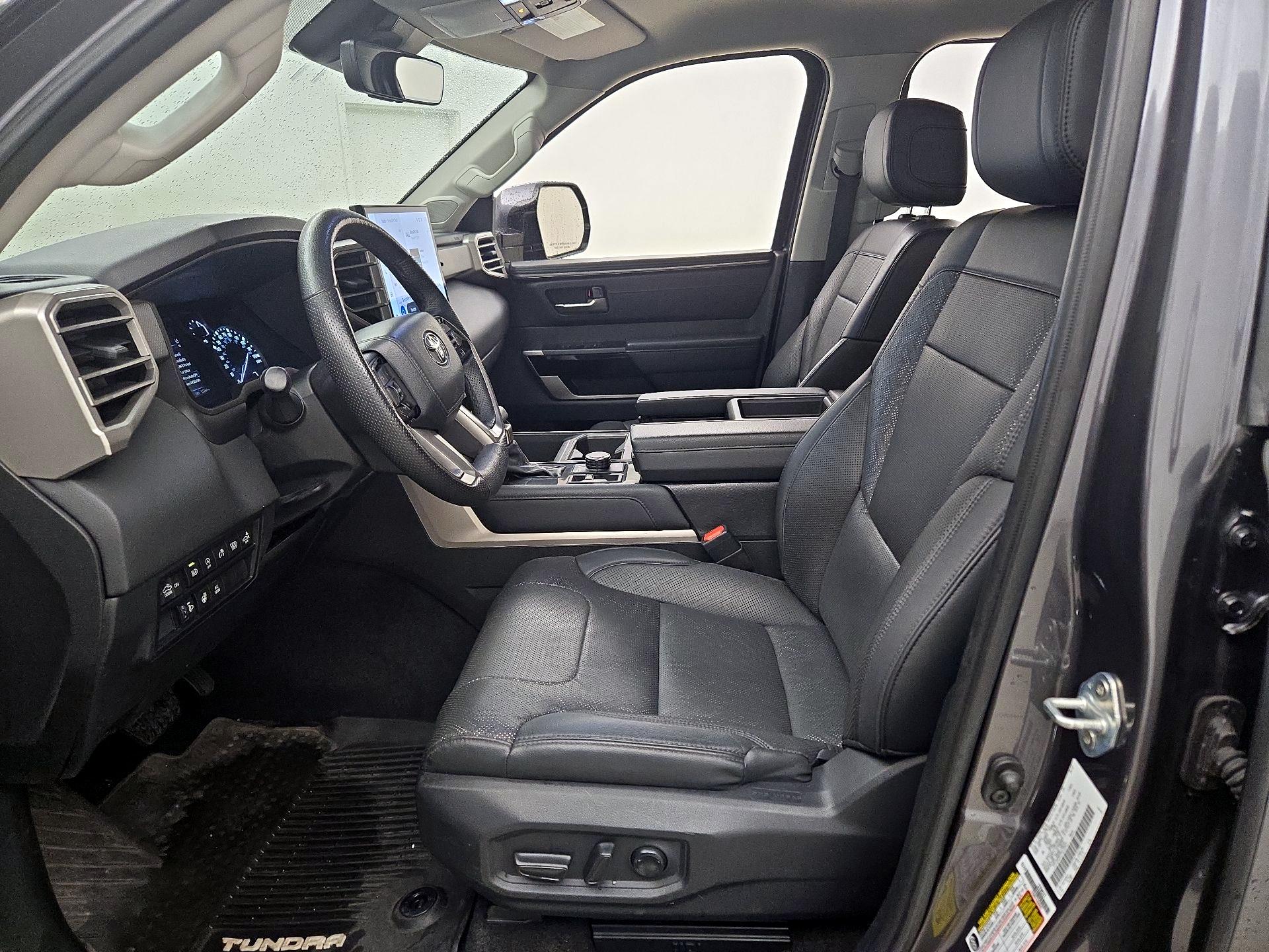Thumbnail: 2023 Toyota Tundra - 11