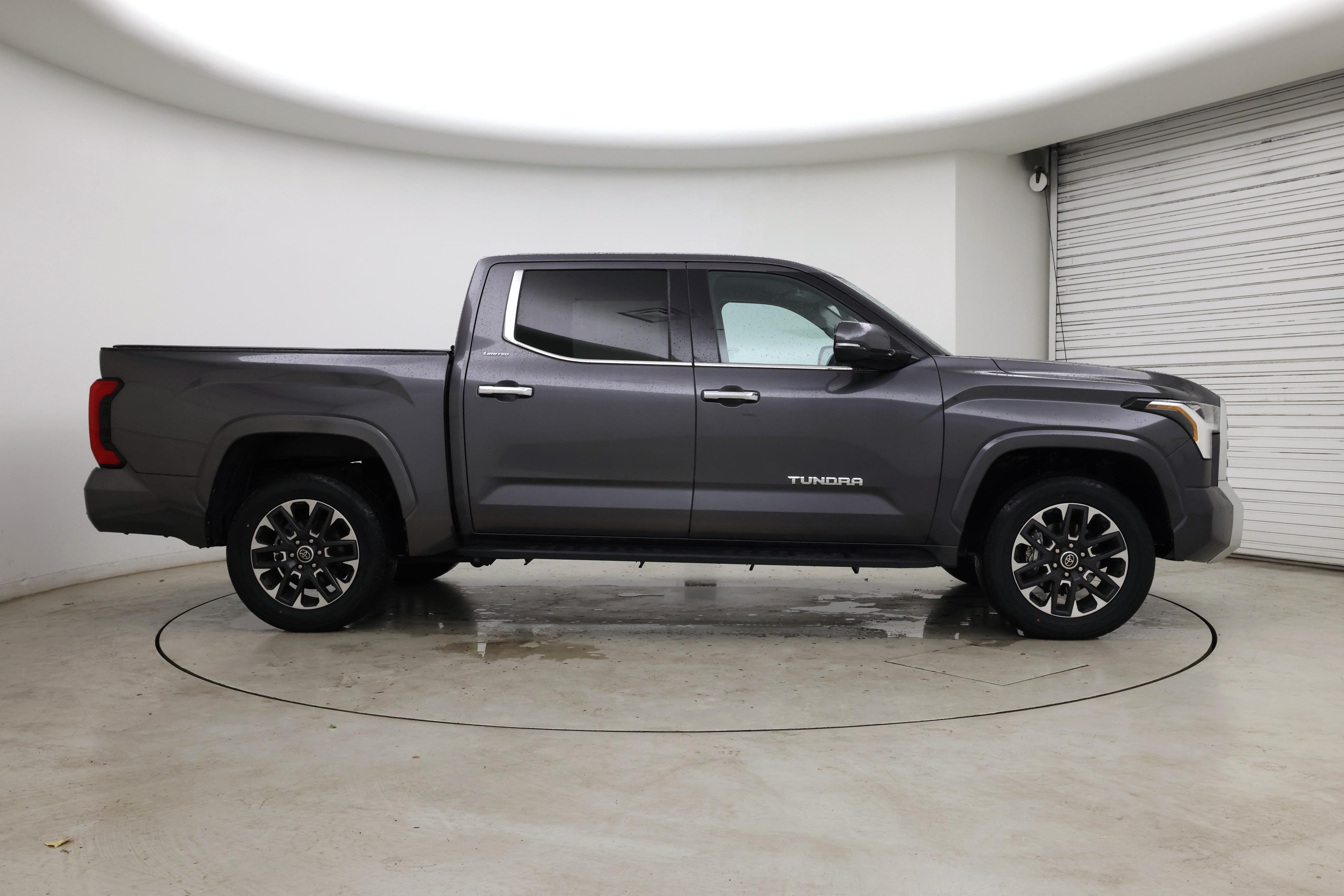 Thumbnail: 2023 Toyota Tundra - 7
