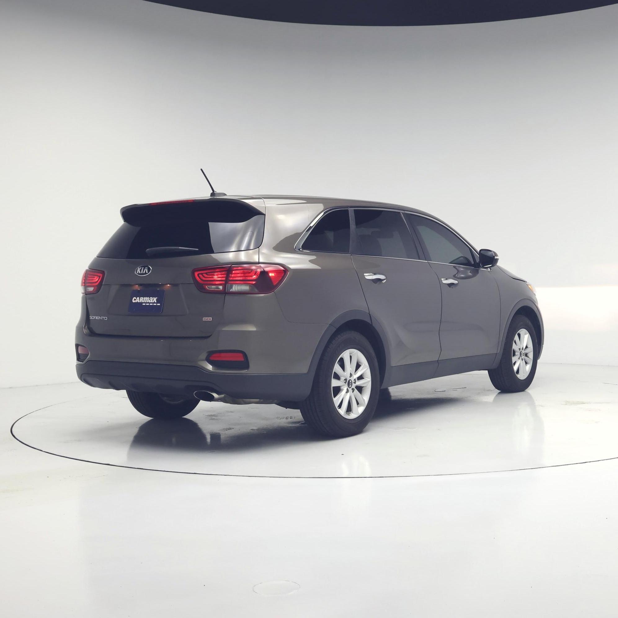 Thumbnail: 2019 Kia Sorento - 8