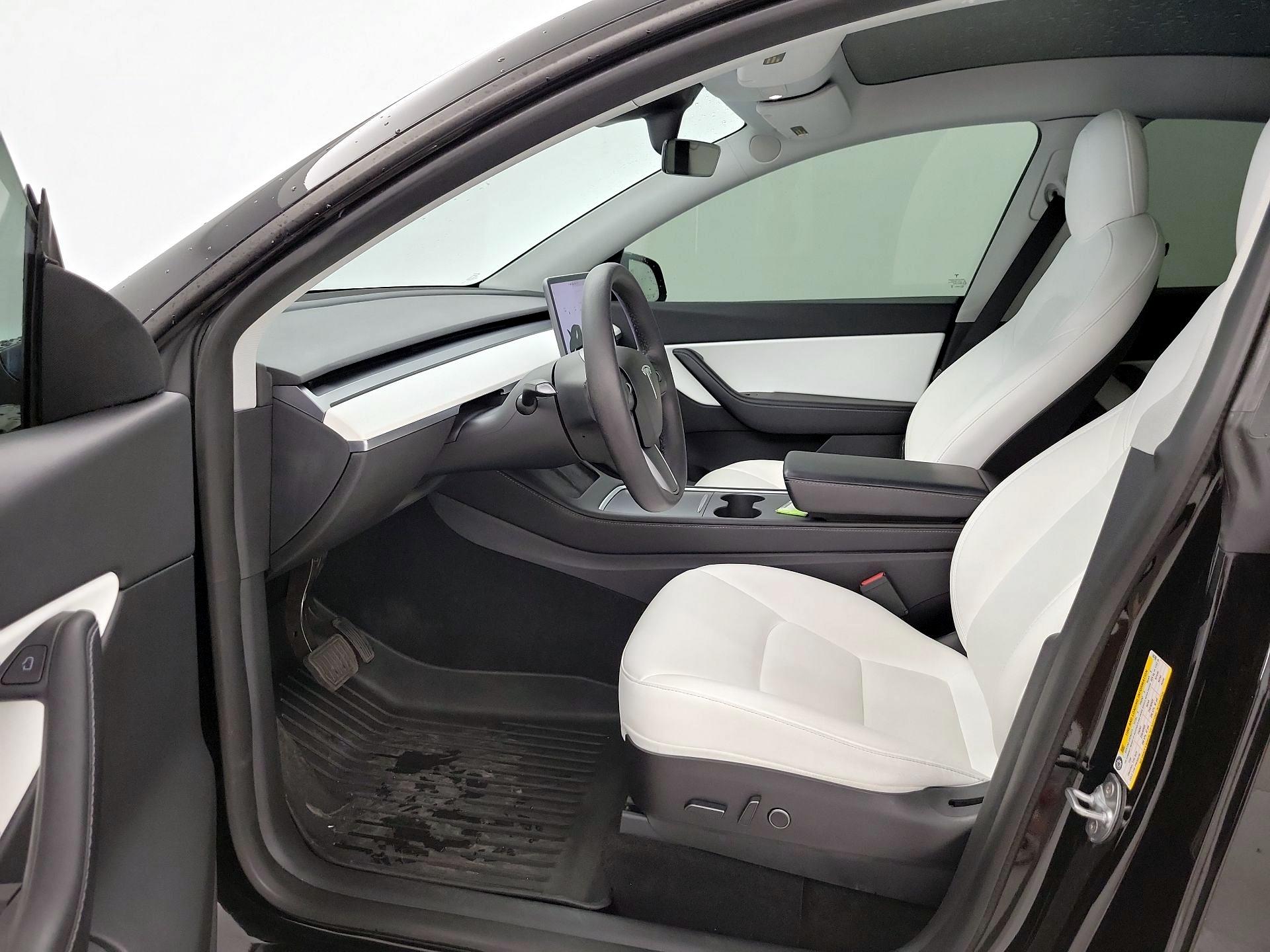Thumbnail: 2021 Tesla Model Y - 11