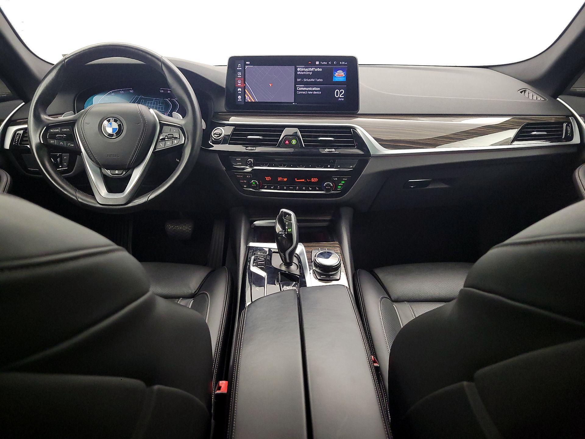 Thumbnail: 2022 BMW 5 Series - 9