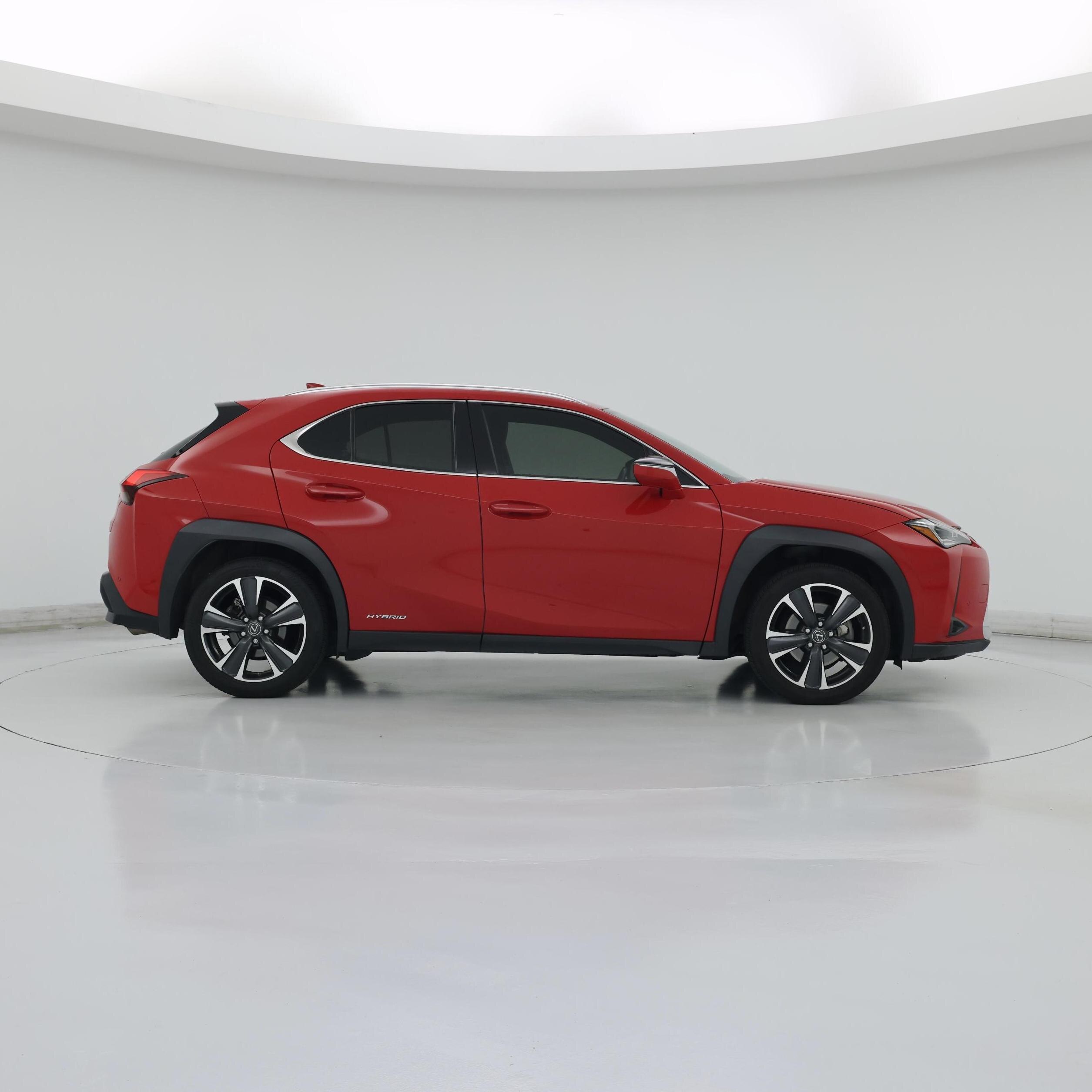 Thumbnail: 2021 Lexus UX - 7