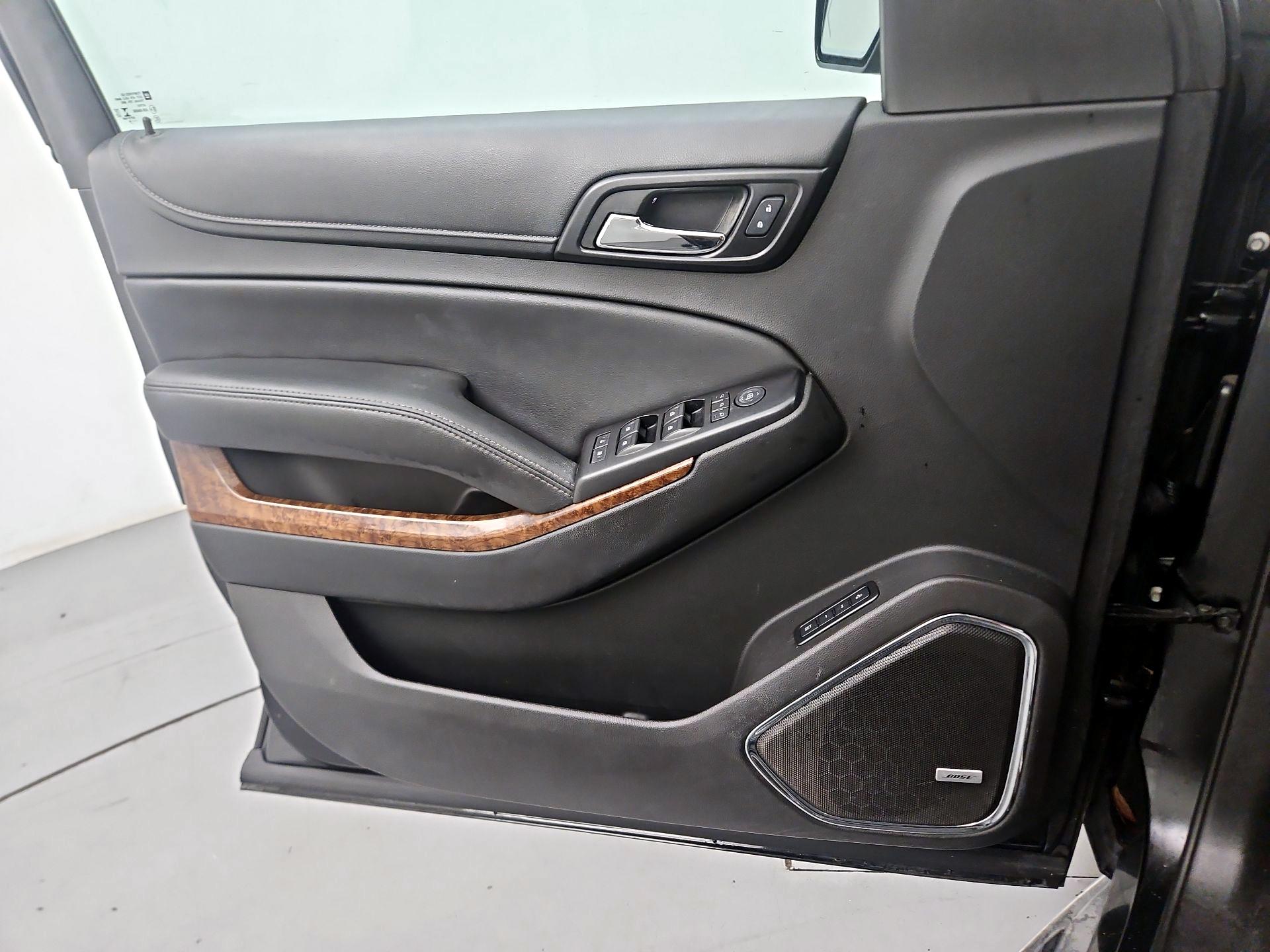 Thumbnail: 2018 Chevrolet Tahoe - 10