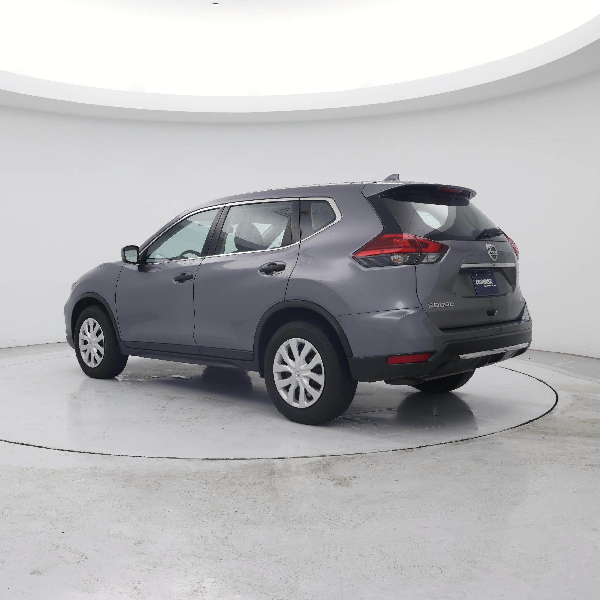 Thumbnail: 2017 Nissan Rogue - 2