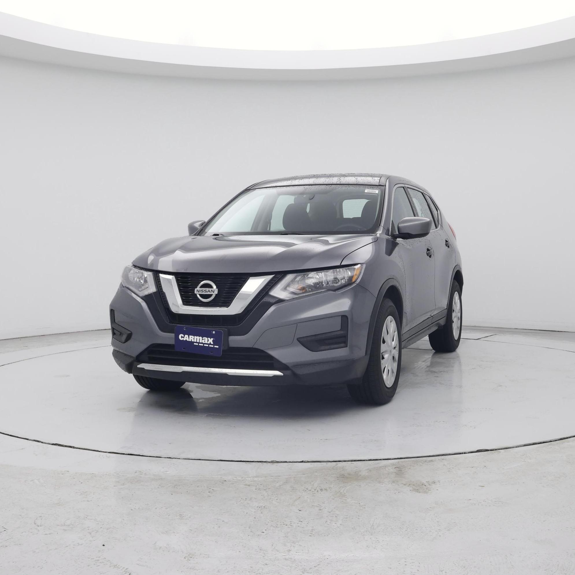 Thumbnail: 2017 Nissan Rogue - 4