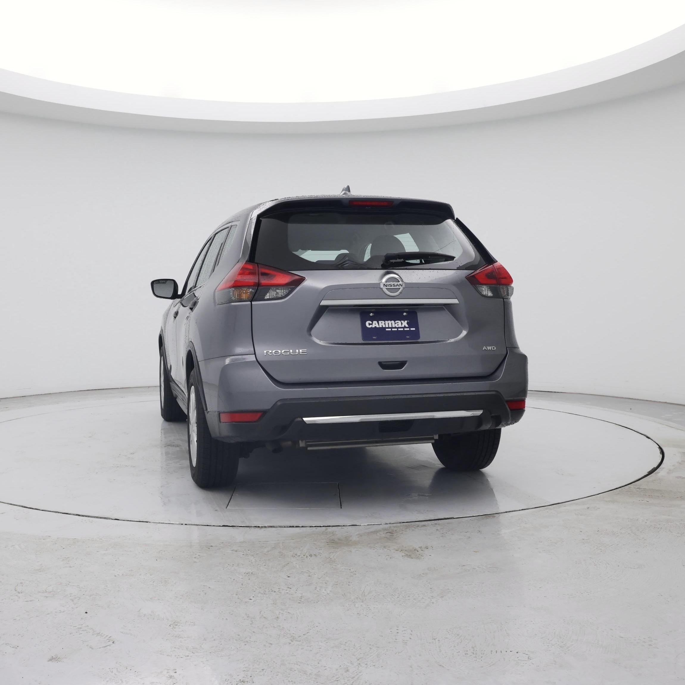 Thumbnail: 2017 Nissan Rogue - 6