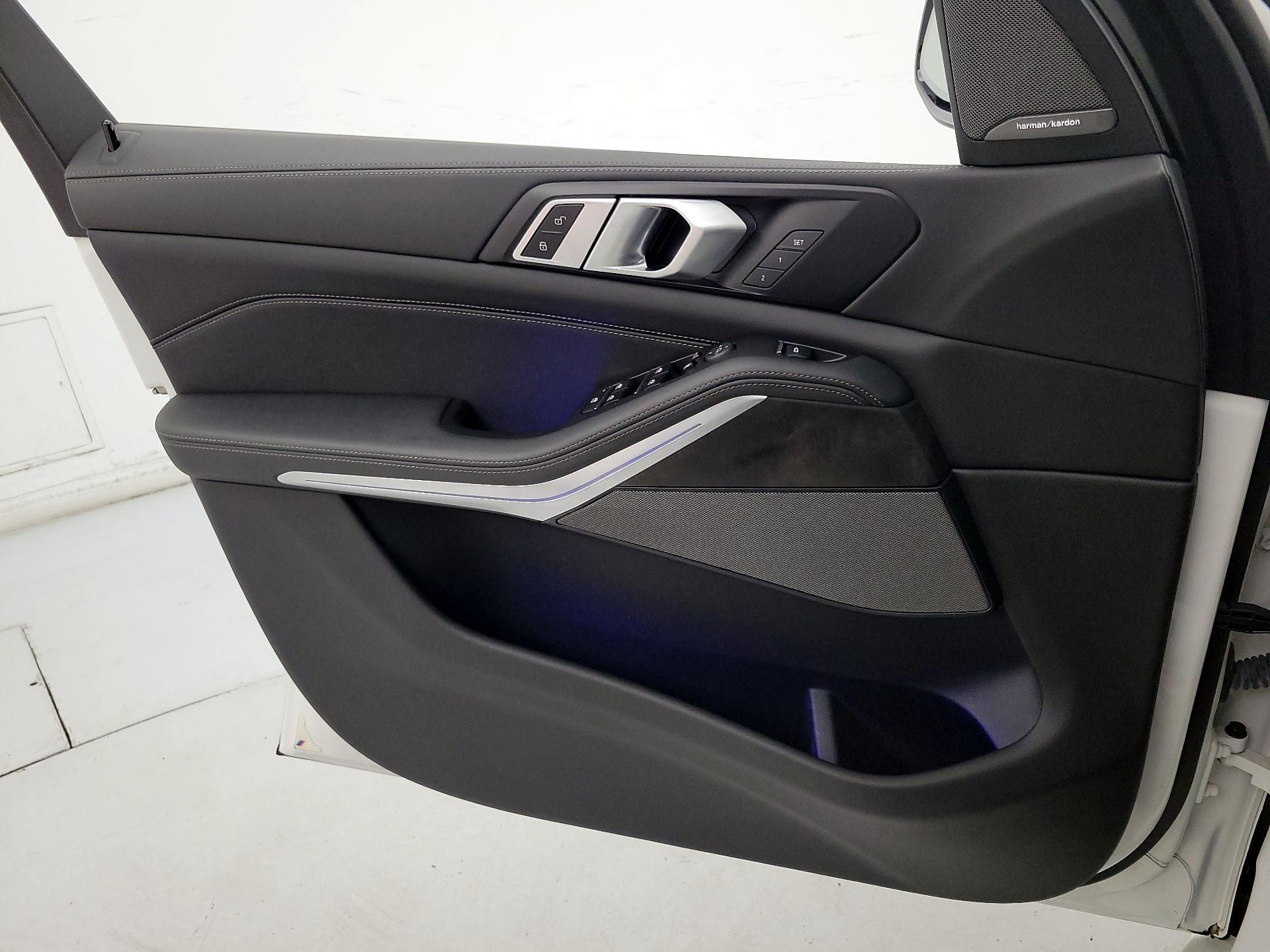 Thumbnail: 2024 BMW X5 - 12