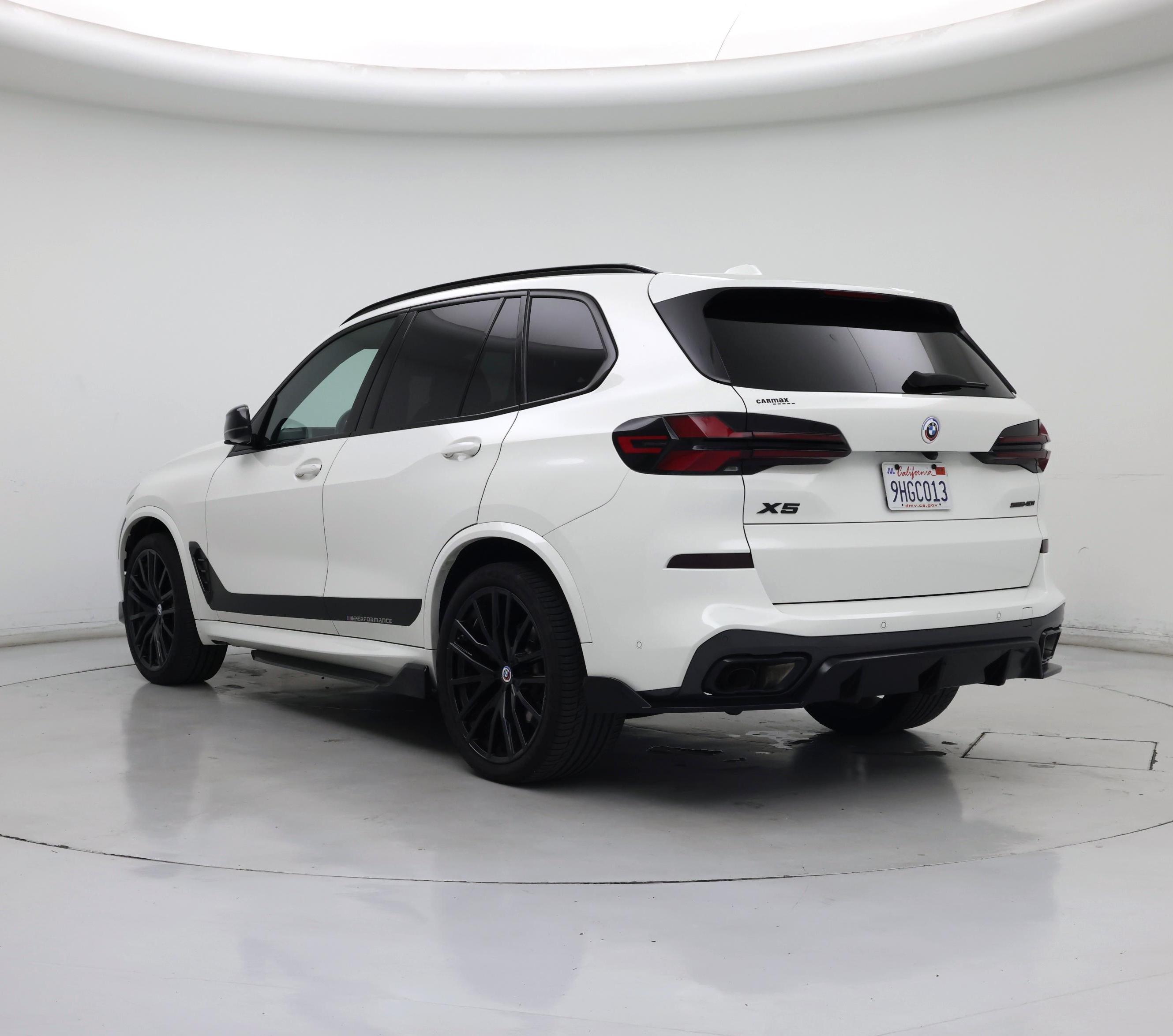 Thumbnail: 2024 BMW X5 - 2