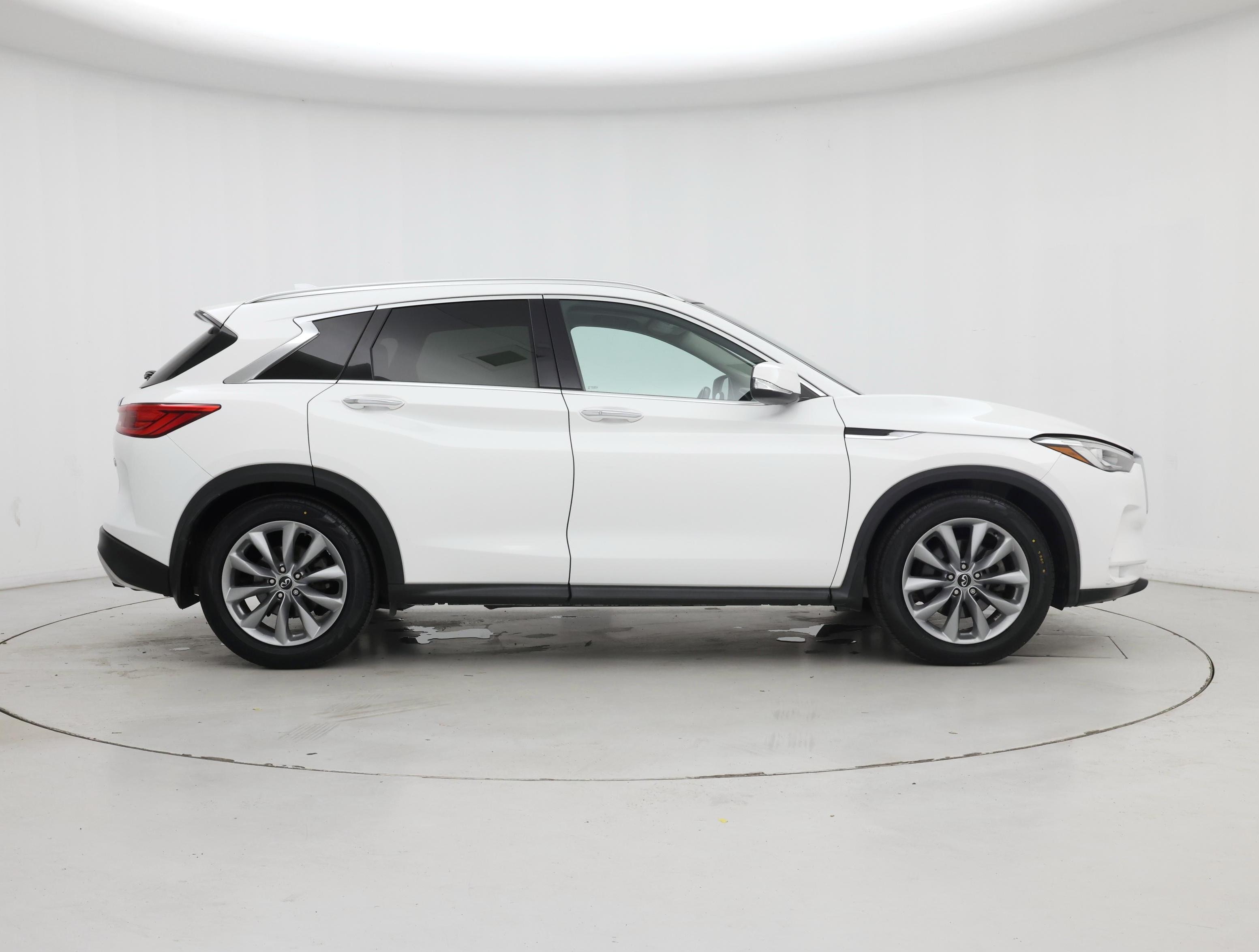 Thumbnail: 2019 INFINITI QX50 - 7